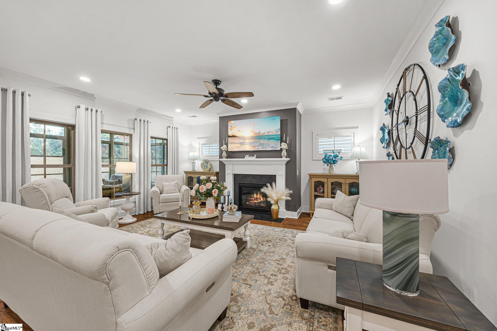 216 Coronado Court