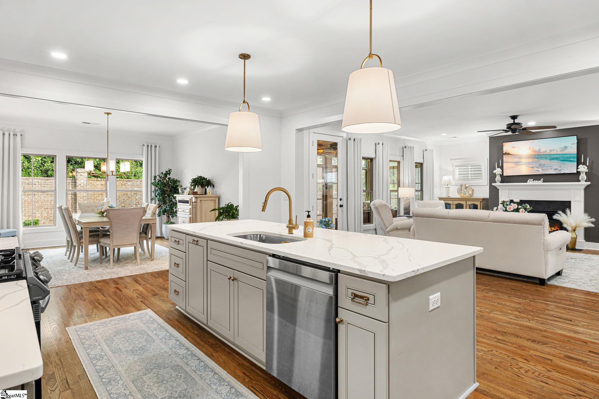 216 Coronado Court