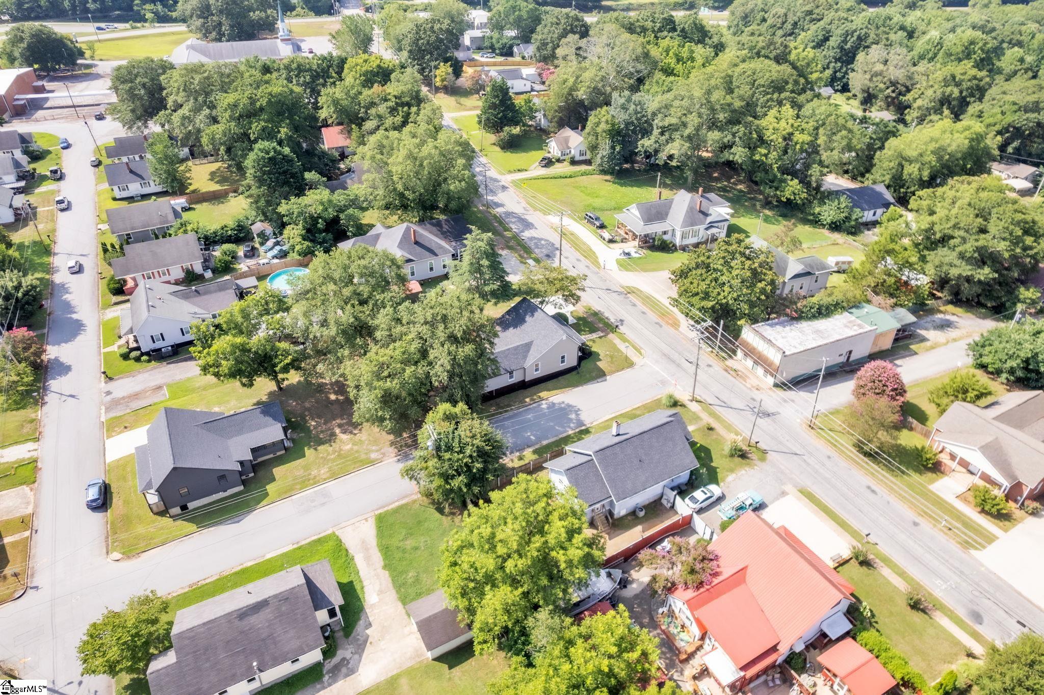 901 S 5th Street