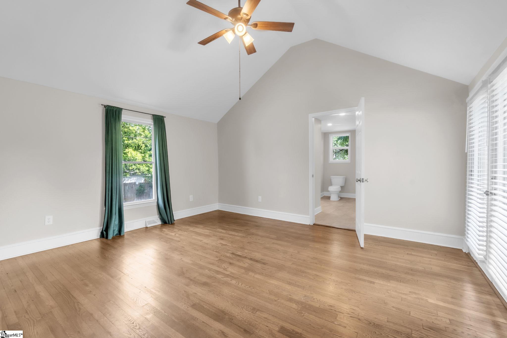 901 S 5th Street