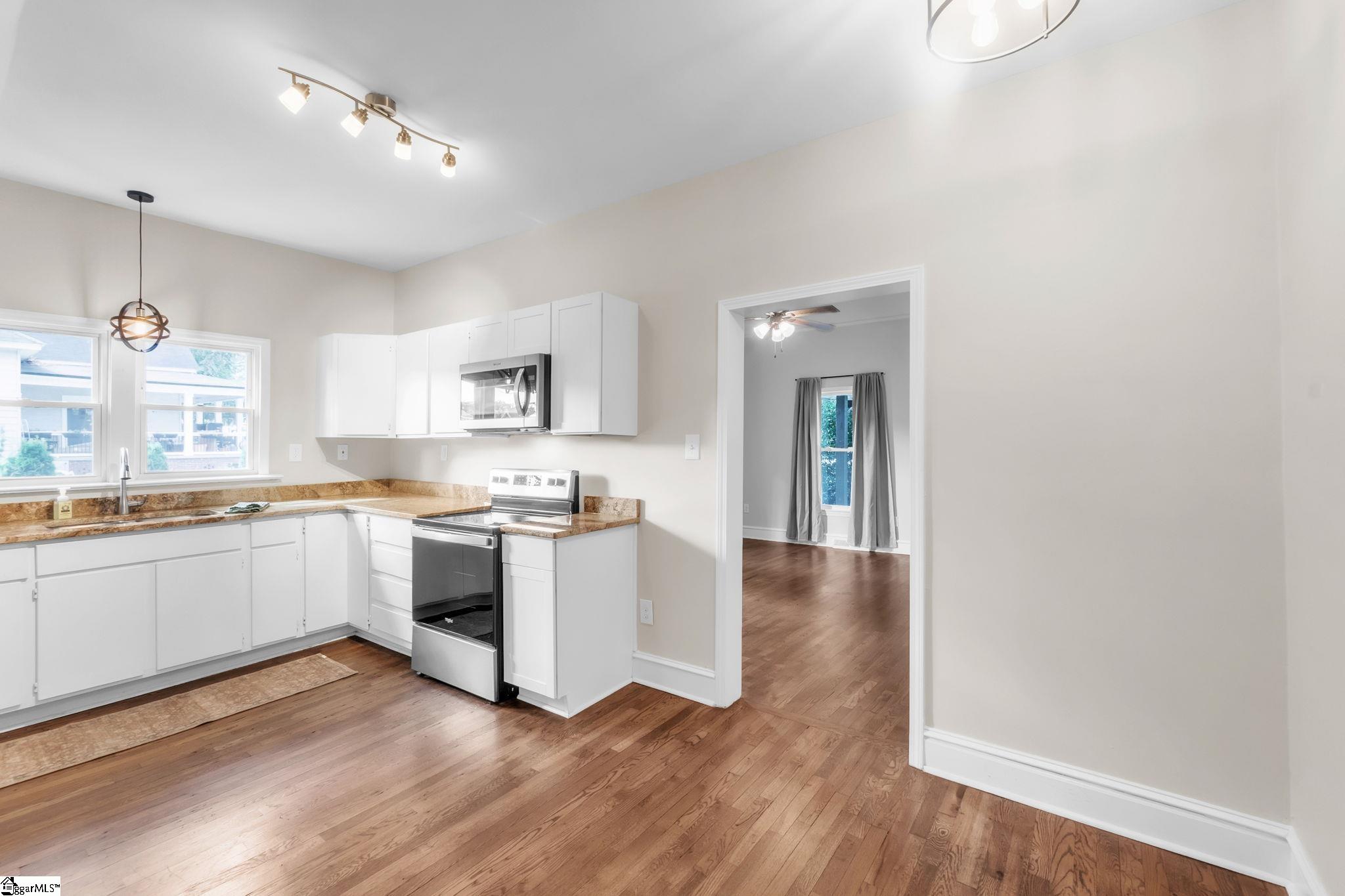 901 S 5th Street