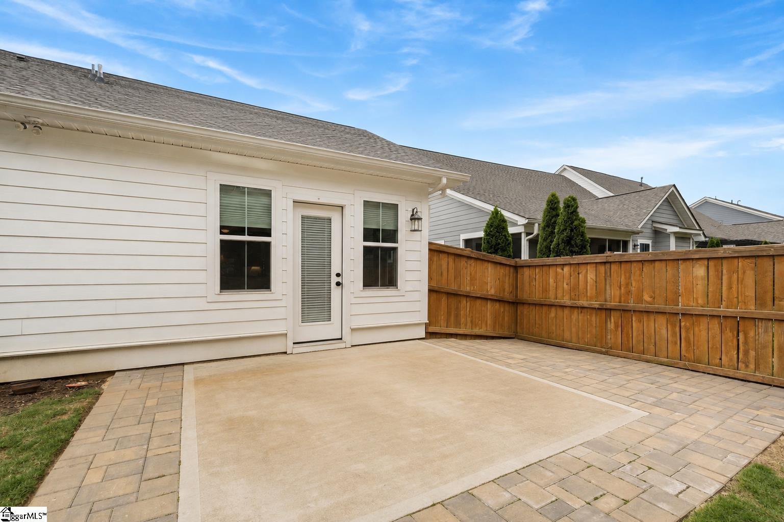 564 Backacre Court