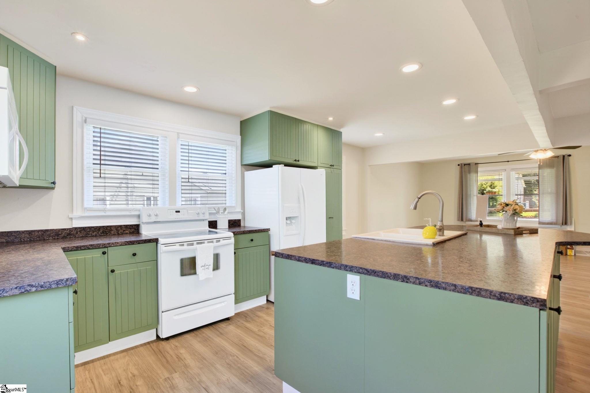 108 Mountain View Avenue