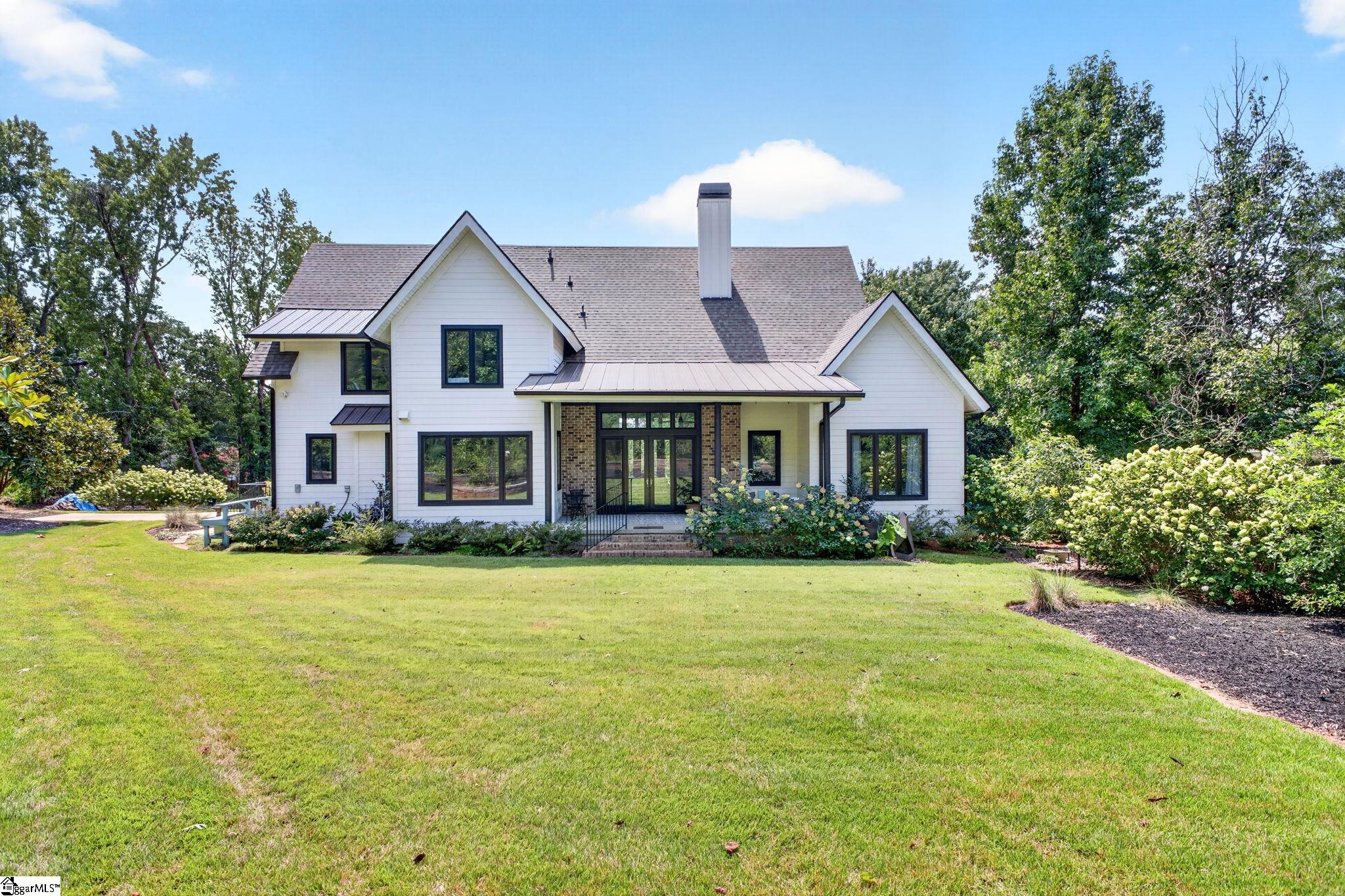 3 Hall Road