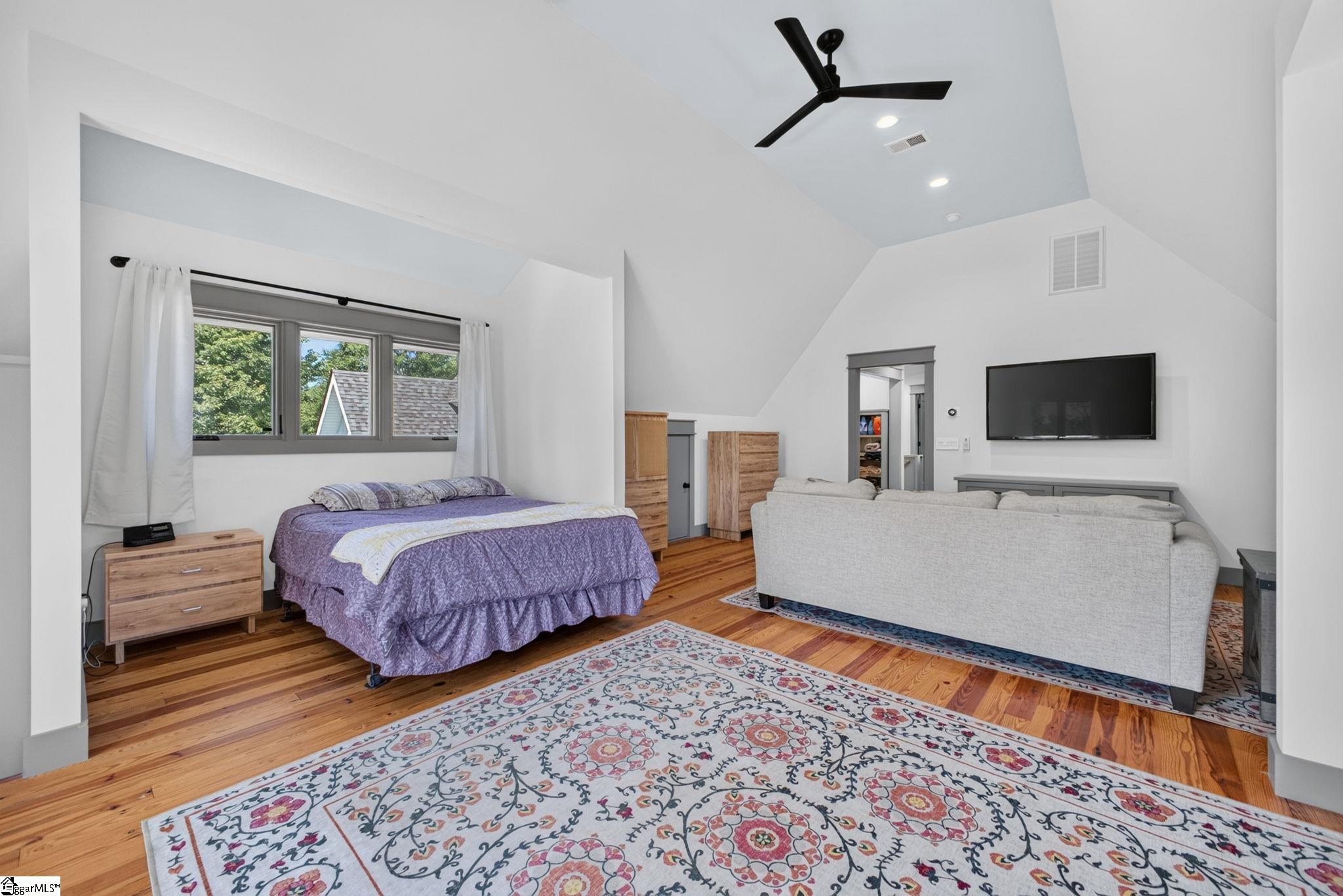 3 Hall Road