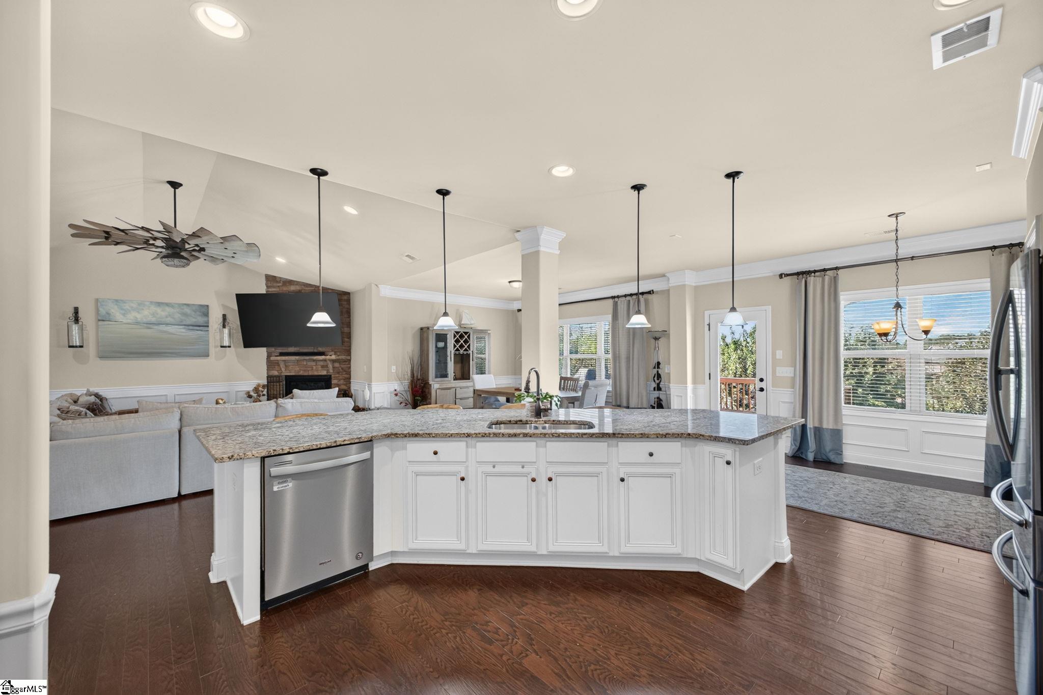 710 Winston Oaks Court