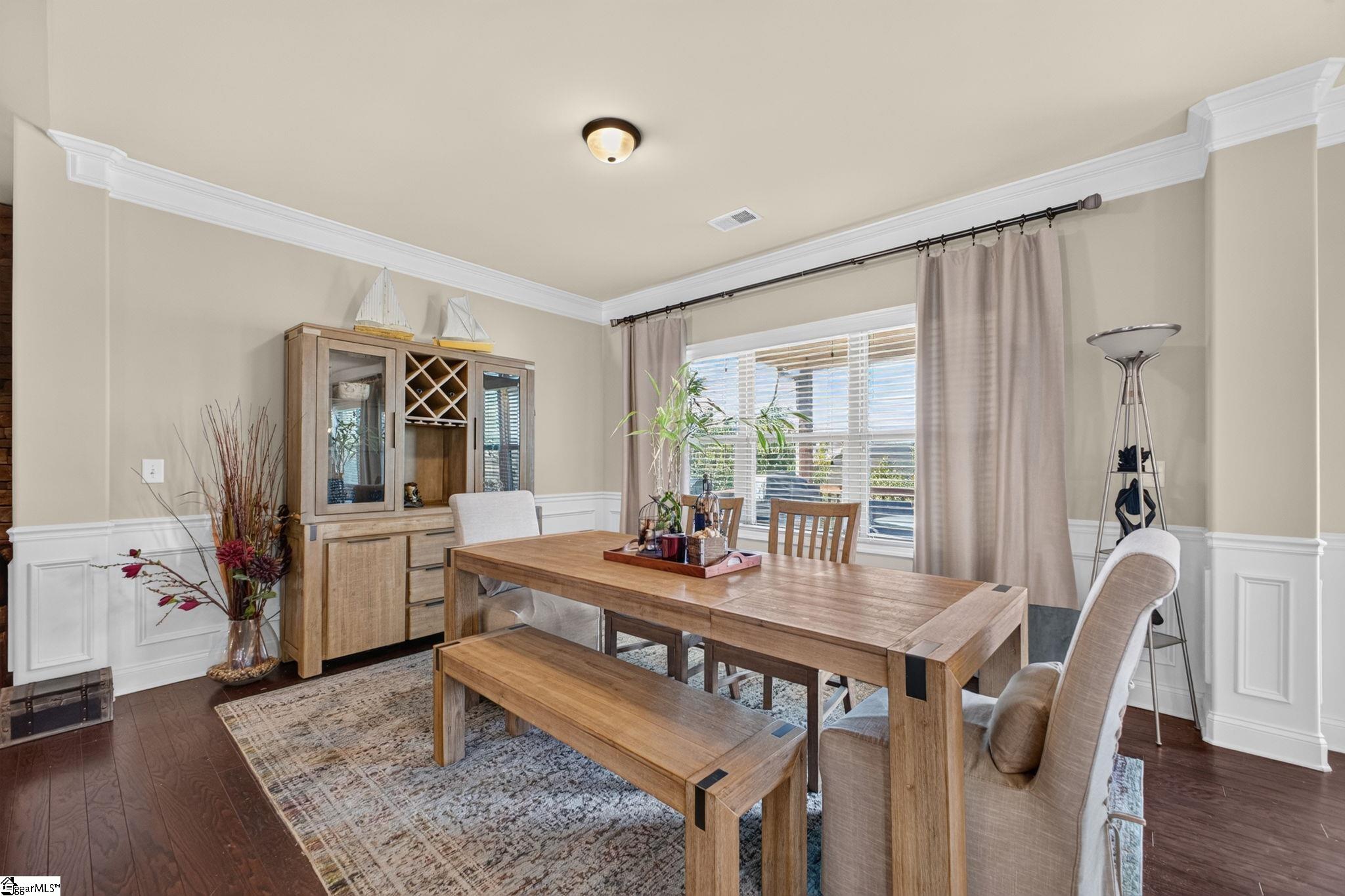 710 Winston Oaks Court