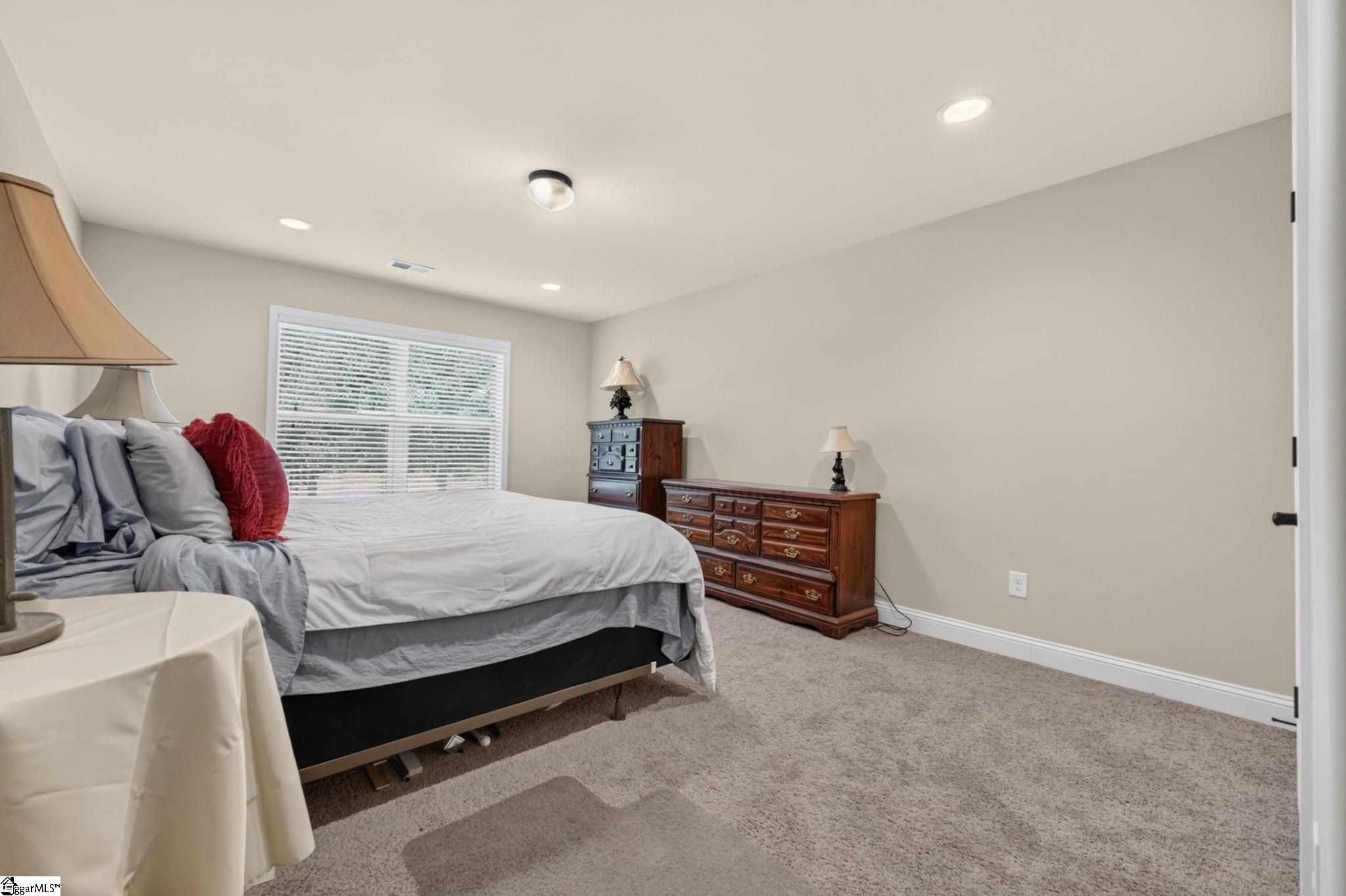 710 Winston Oaks Court