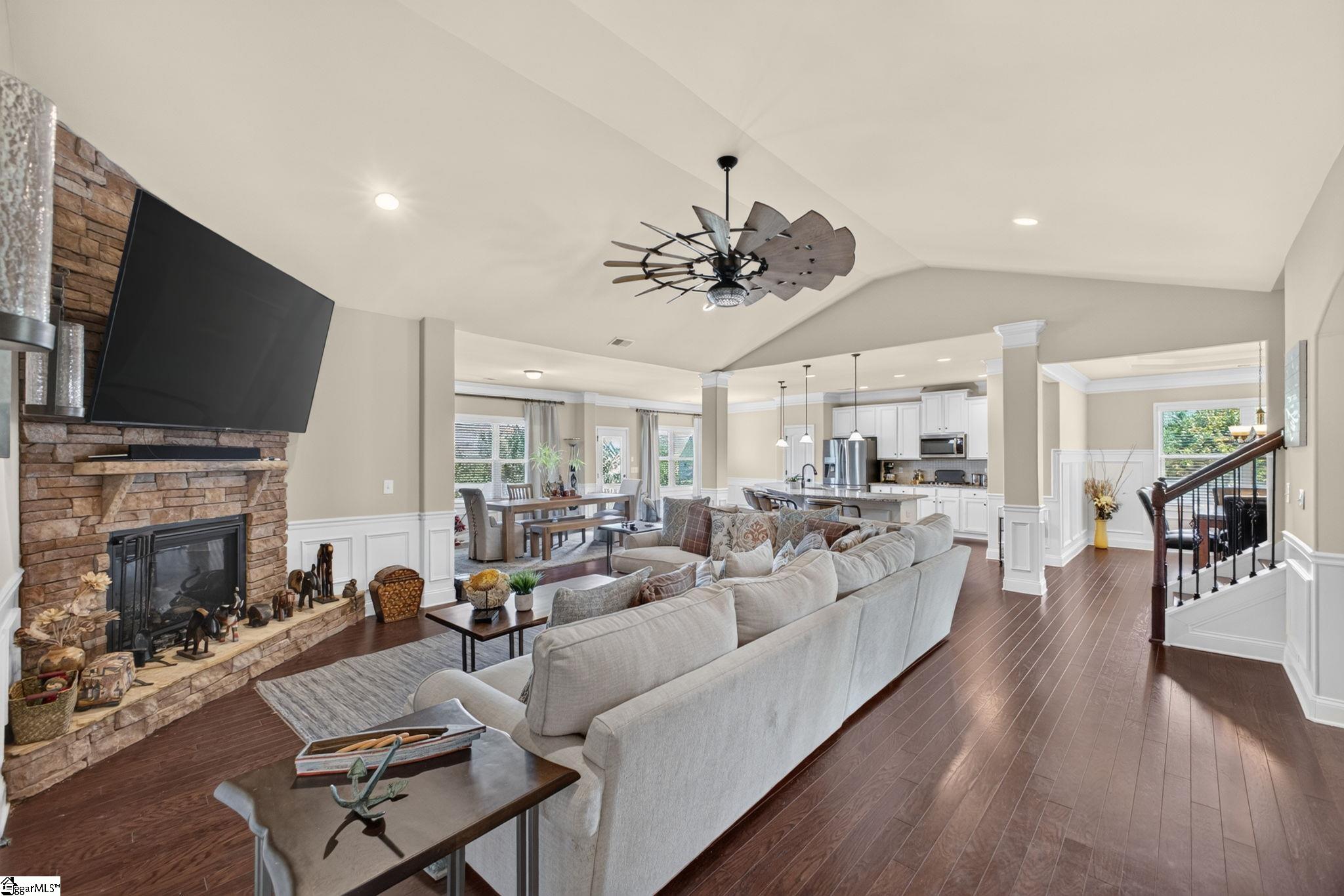 710 Winston Oaks Court