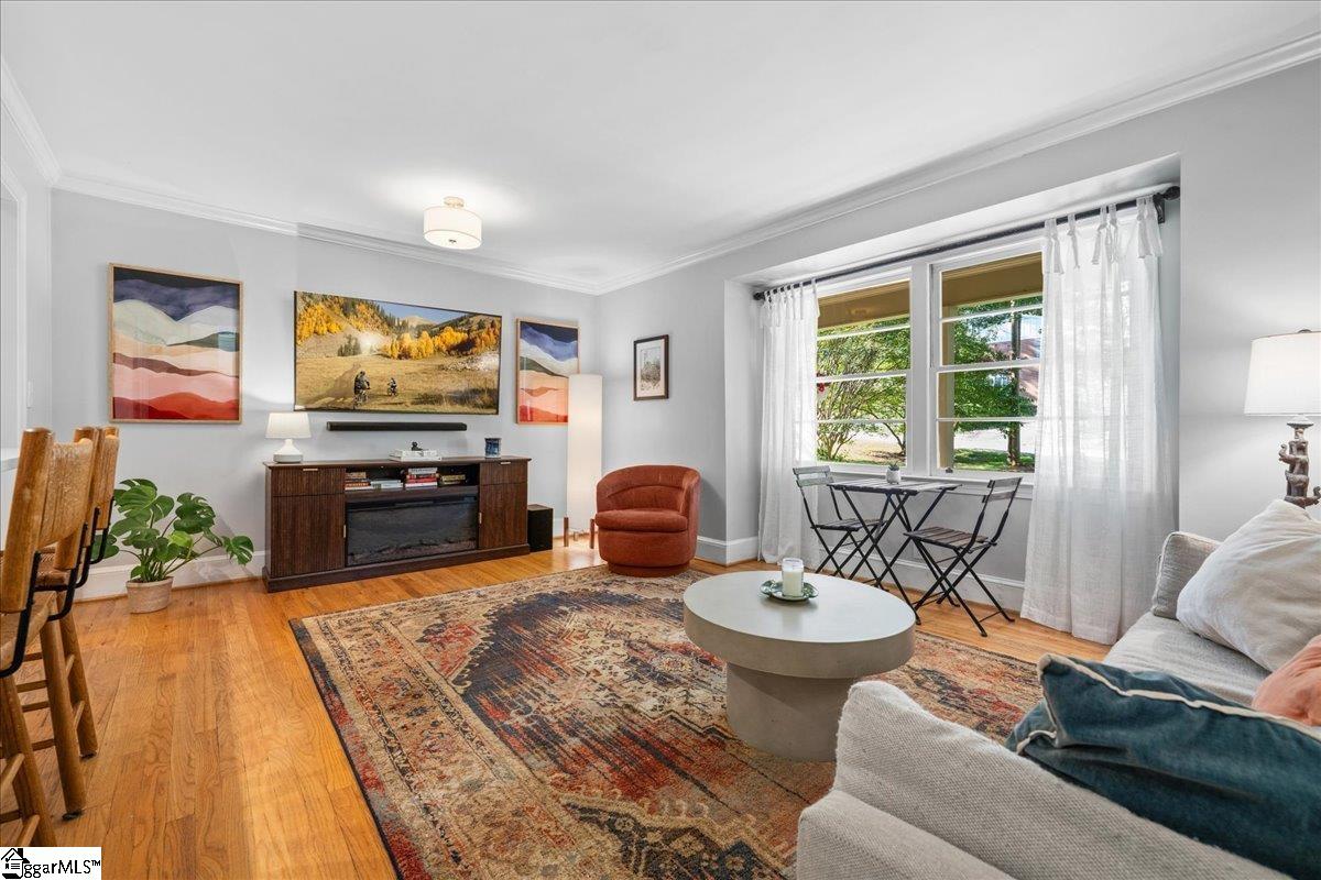 40 Lockwood Avenue