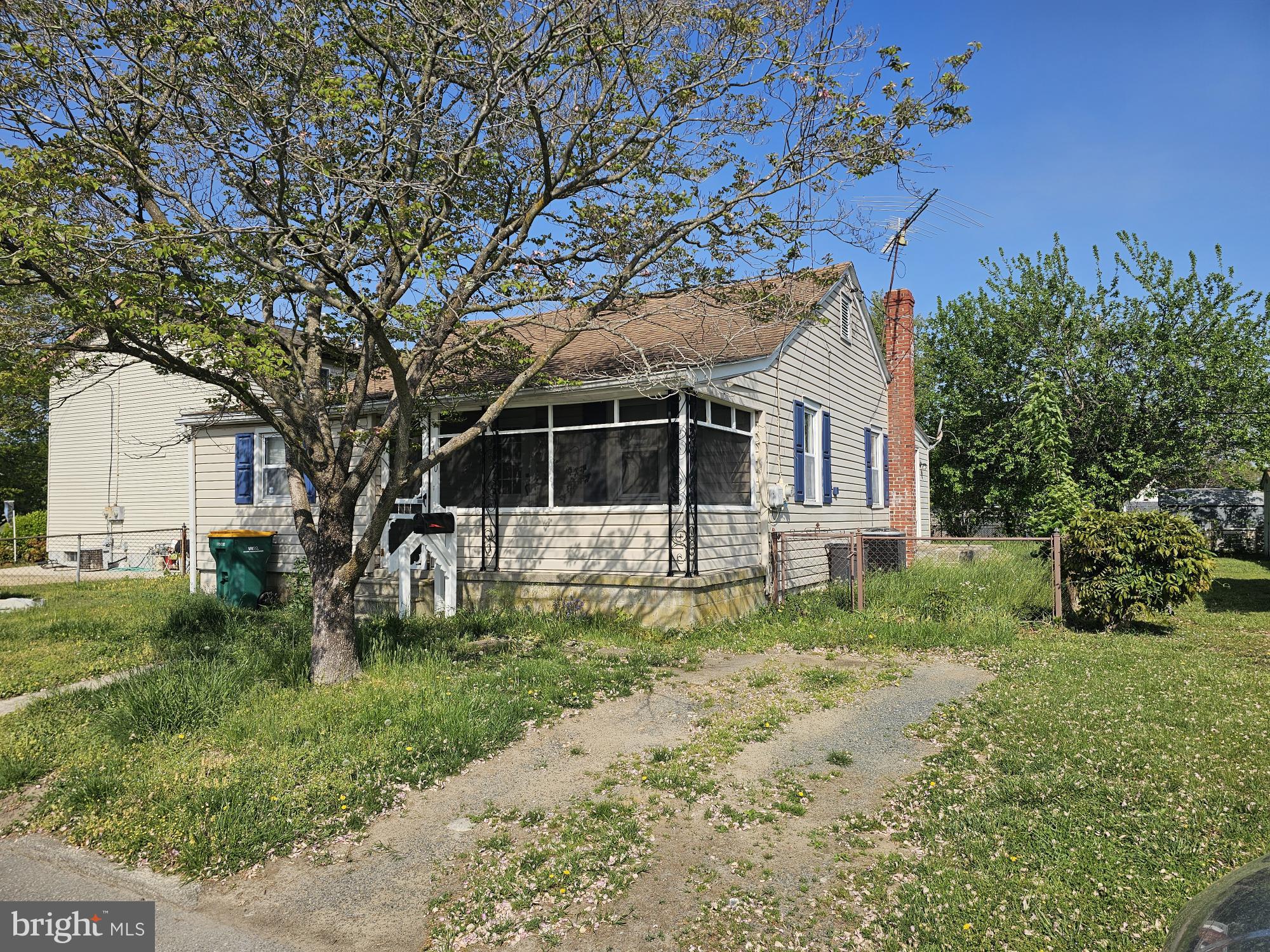 410 W MOUNT VERNON STREET