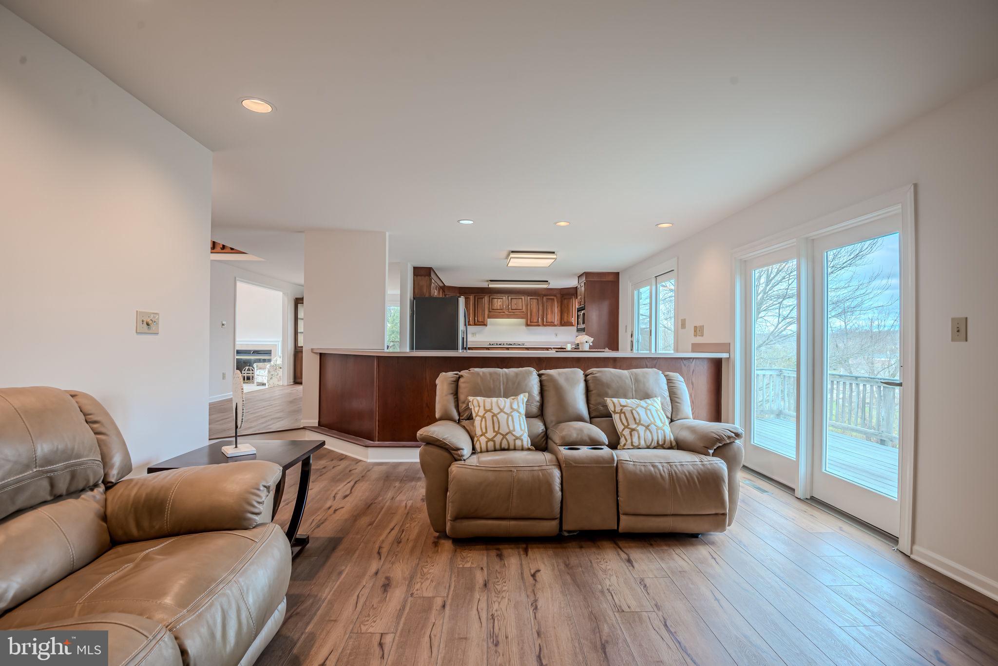 29 SILVERWOOD BOULEVARD