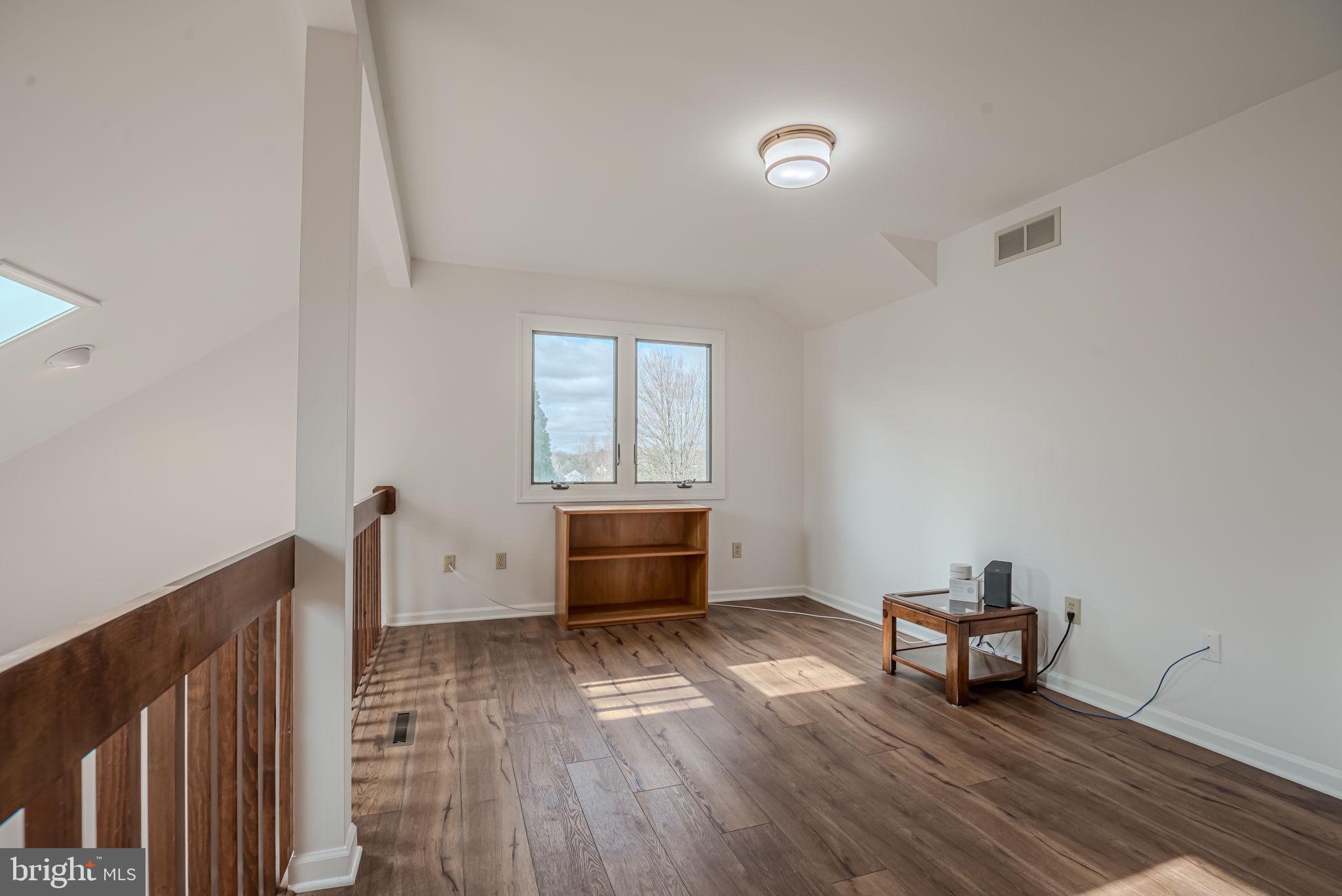 29 SILVERWOOD BOULEVARD