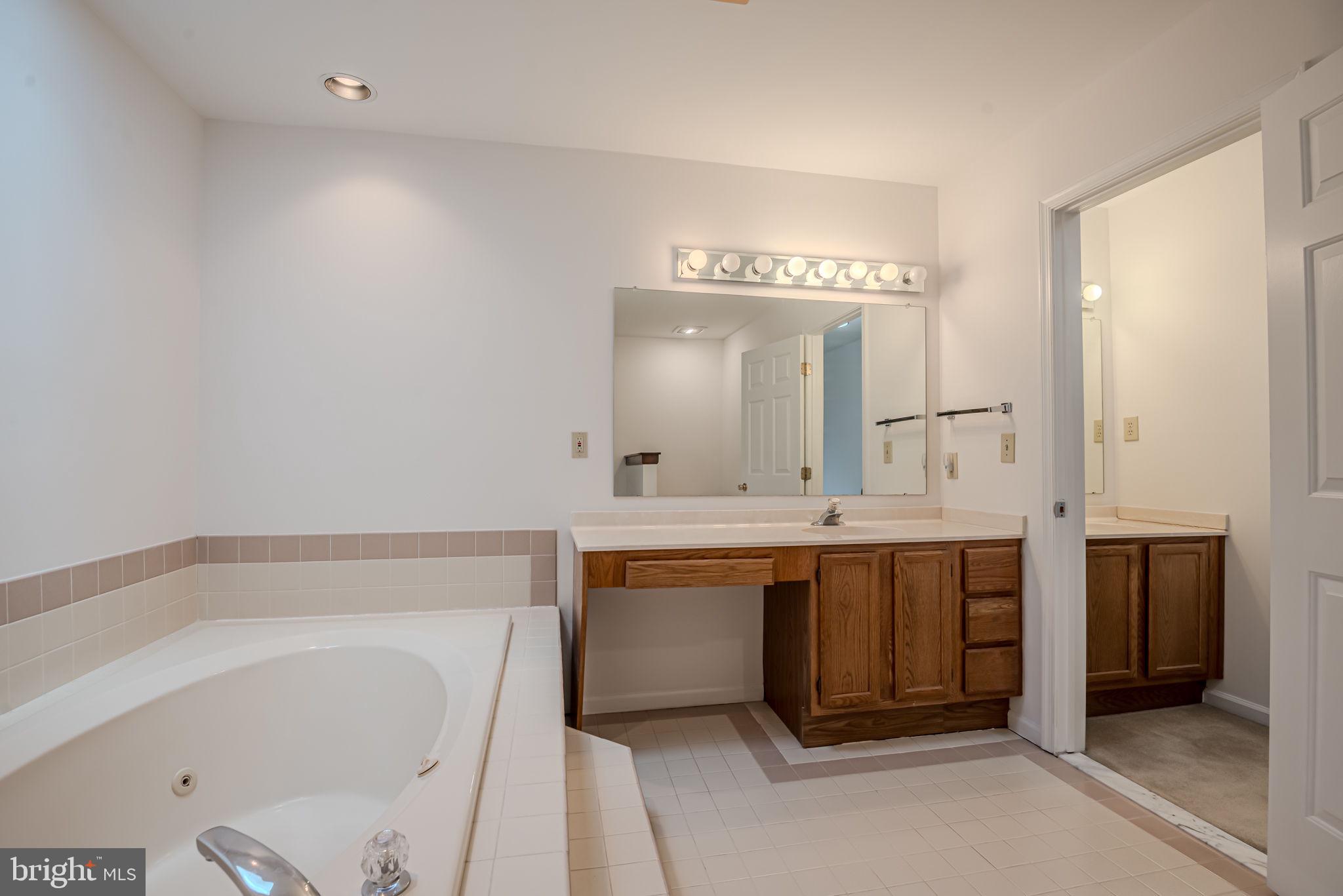 29 SILVERWOOD BOULEVARD