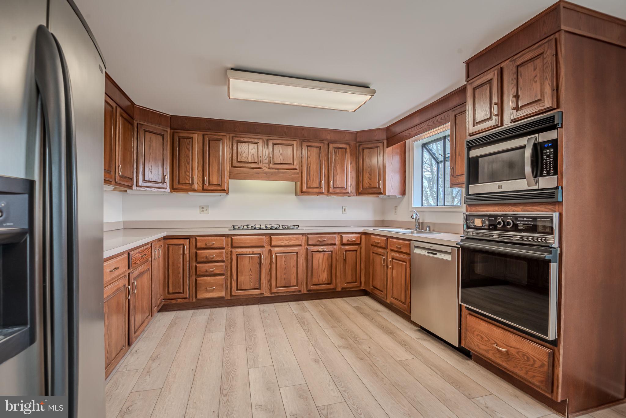 29 SILVERWOOD BOULEVARD