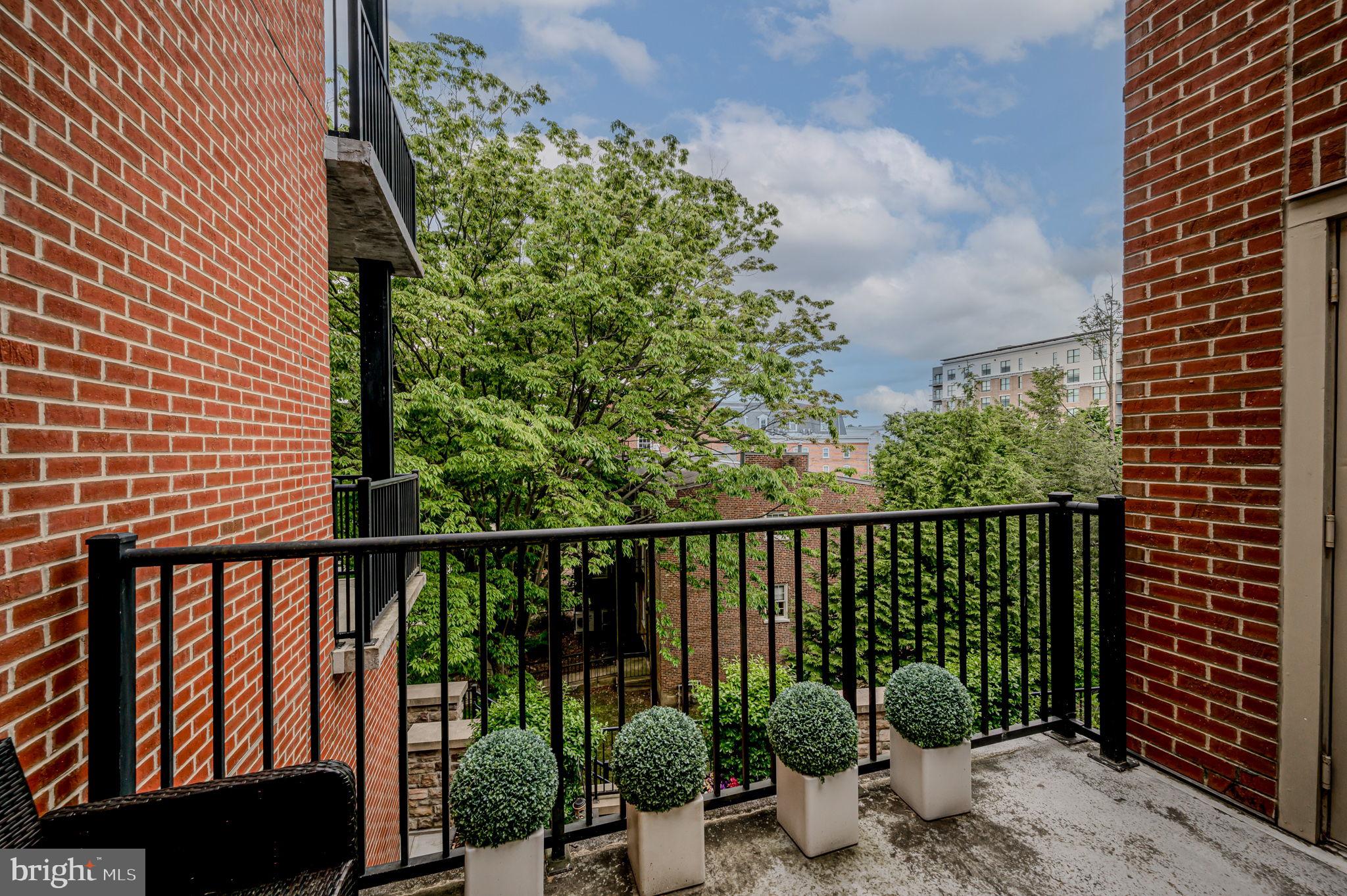 113 E MAIN STREET 308