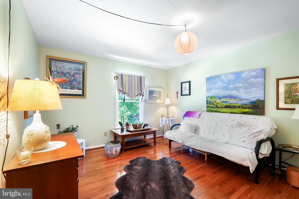 3 AUSPICE CIRCLE