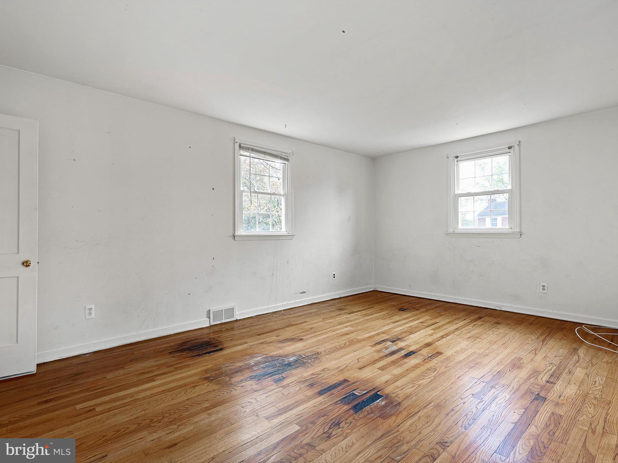 106 MULBERRY ROAD
