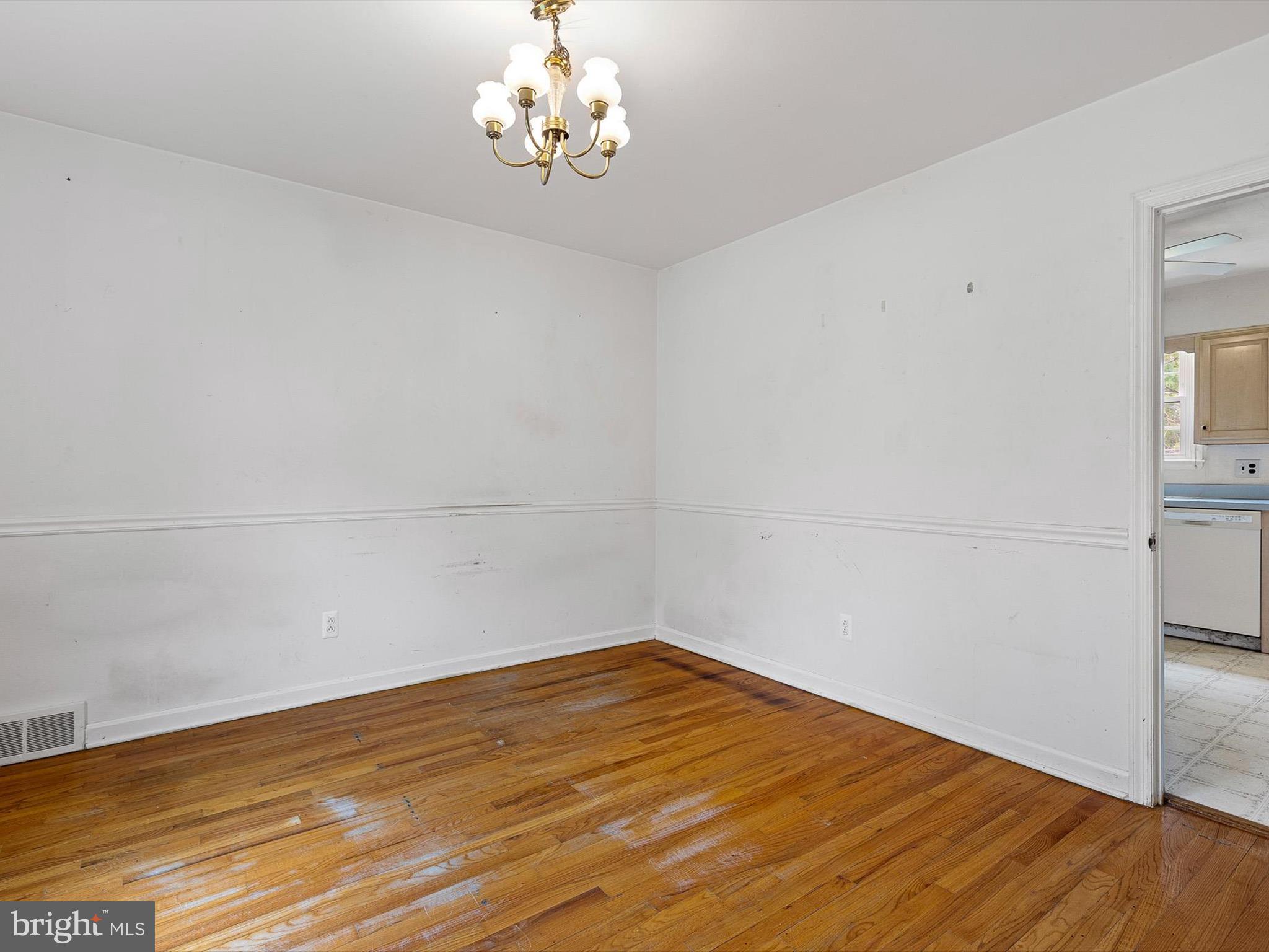 106 MULBERRY ROAD