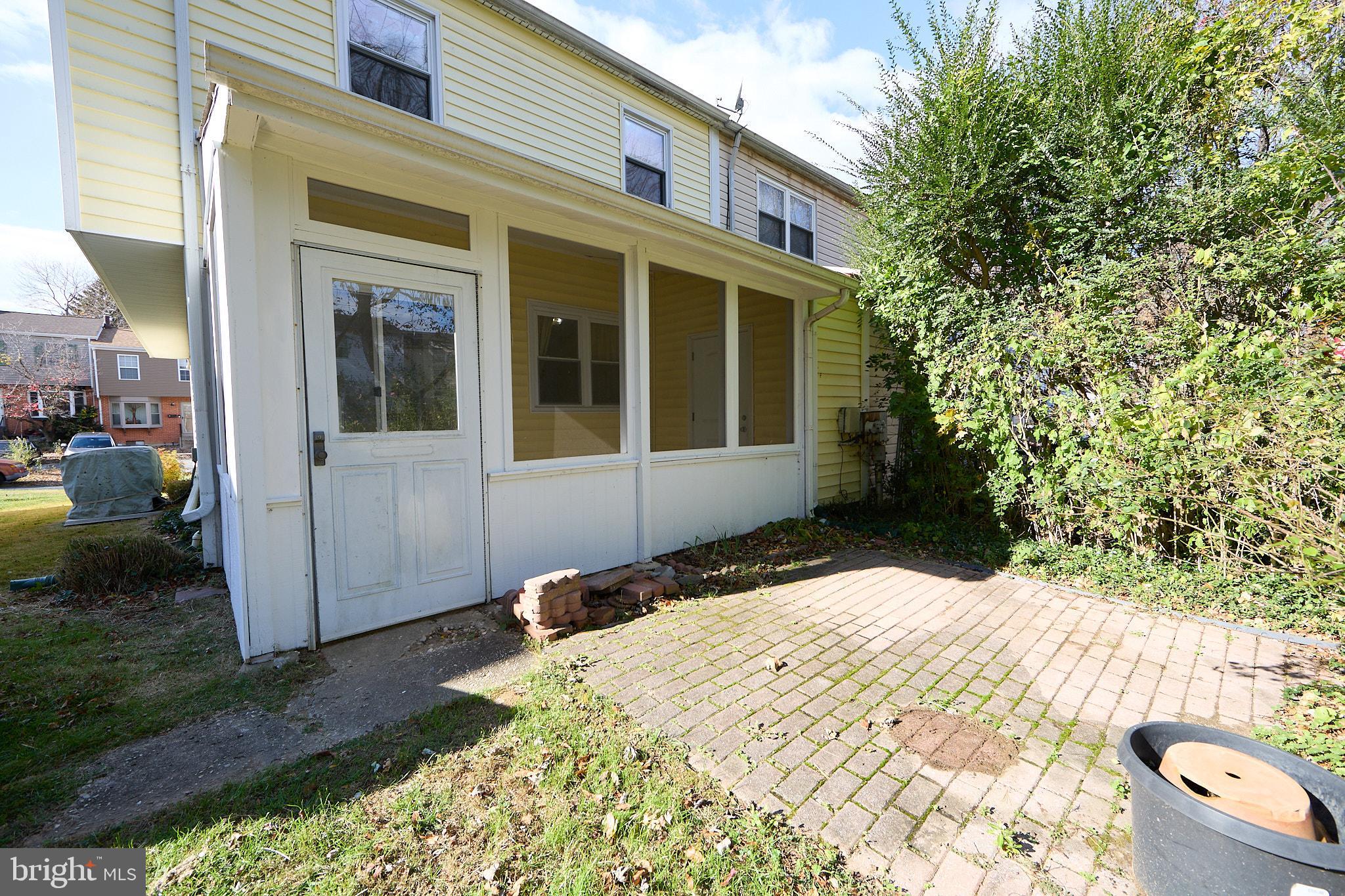 11 PALMER PLACE