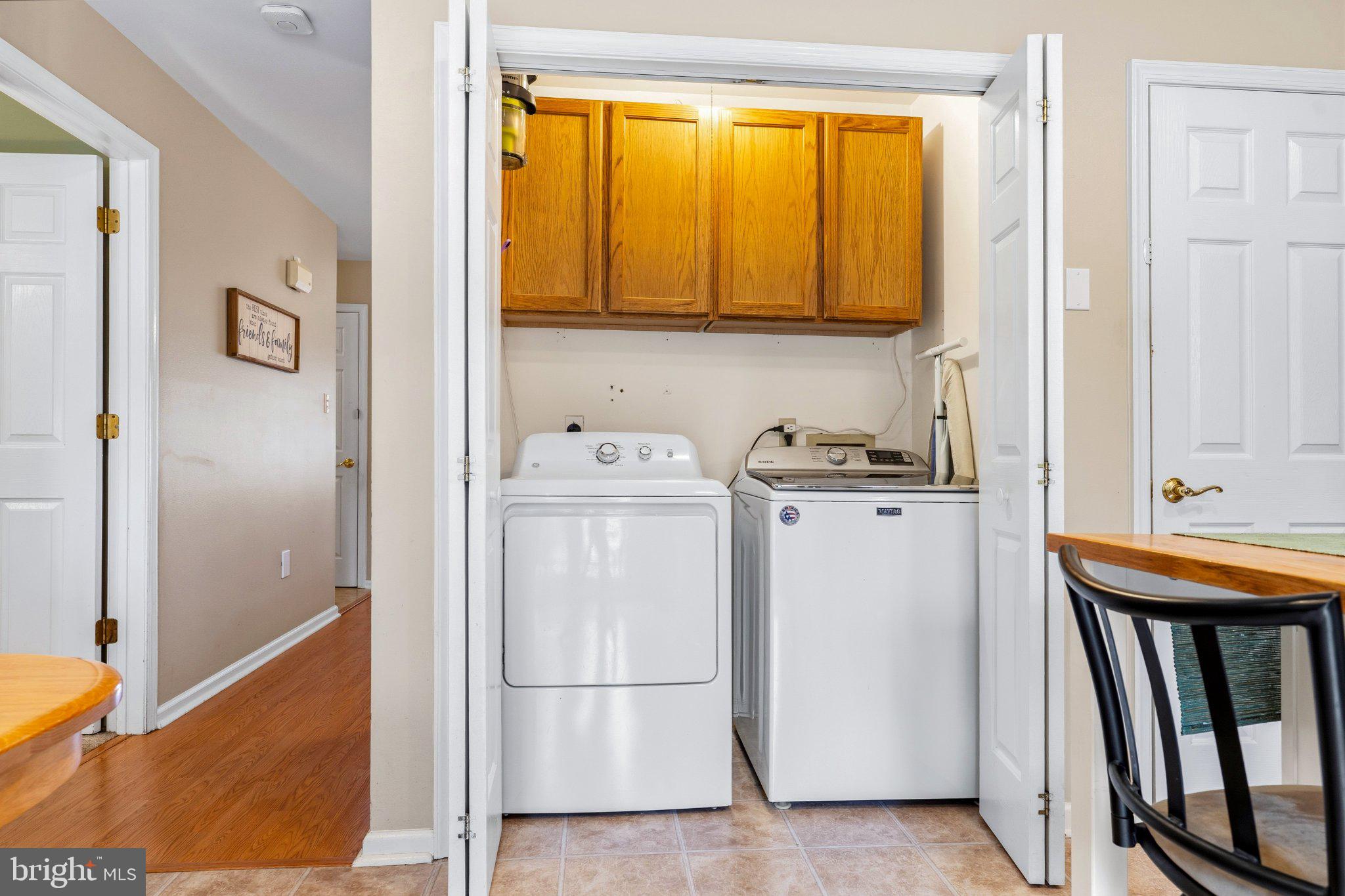 2 GREEN MEADOW COURT