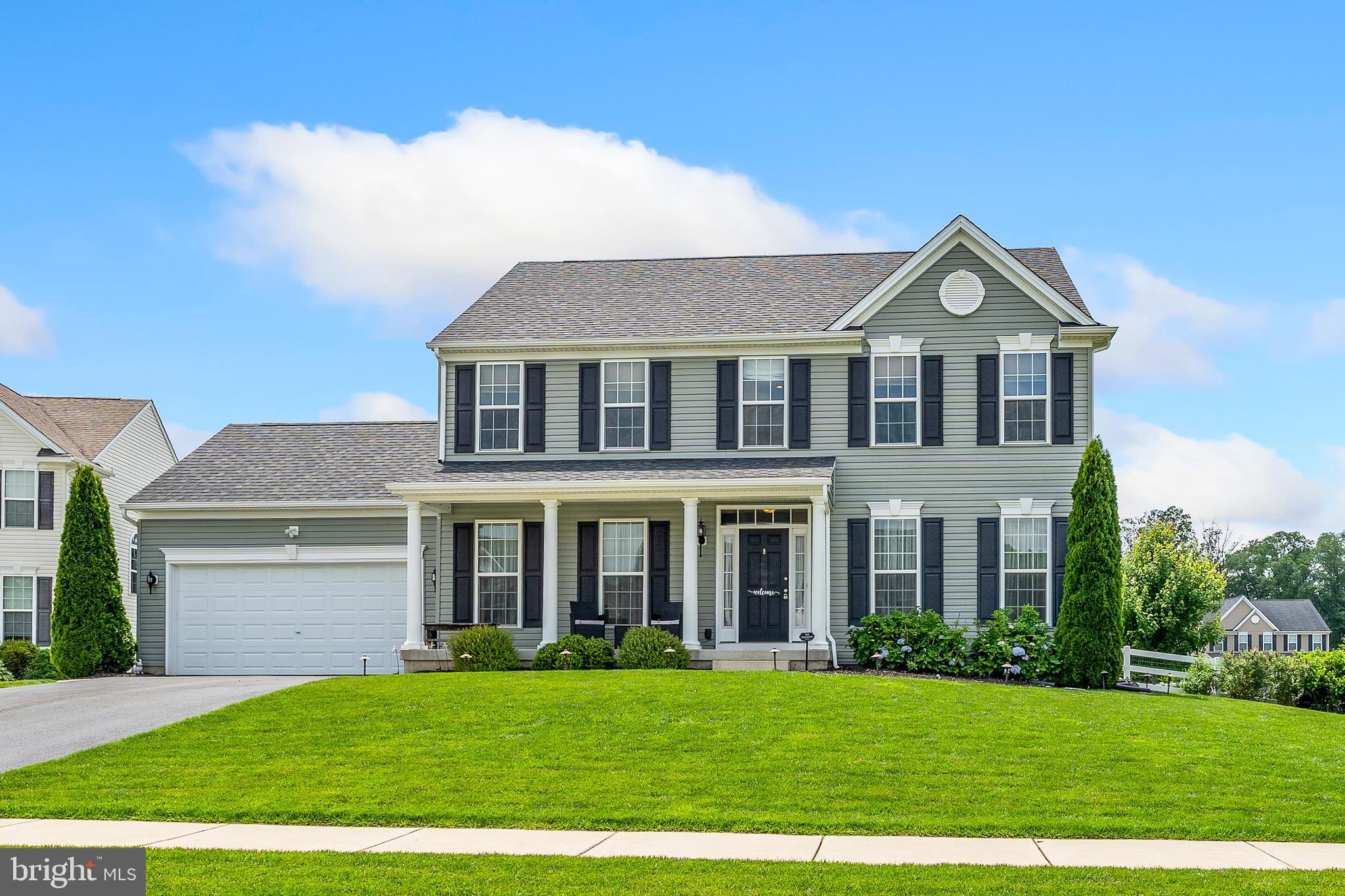 2 BARCUS COURT