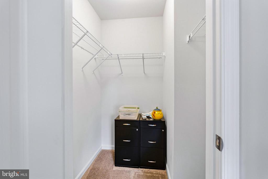 2 BARCUS COURT
