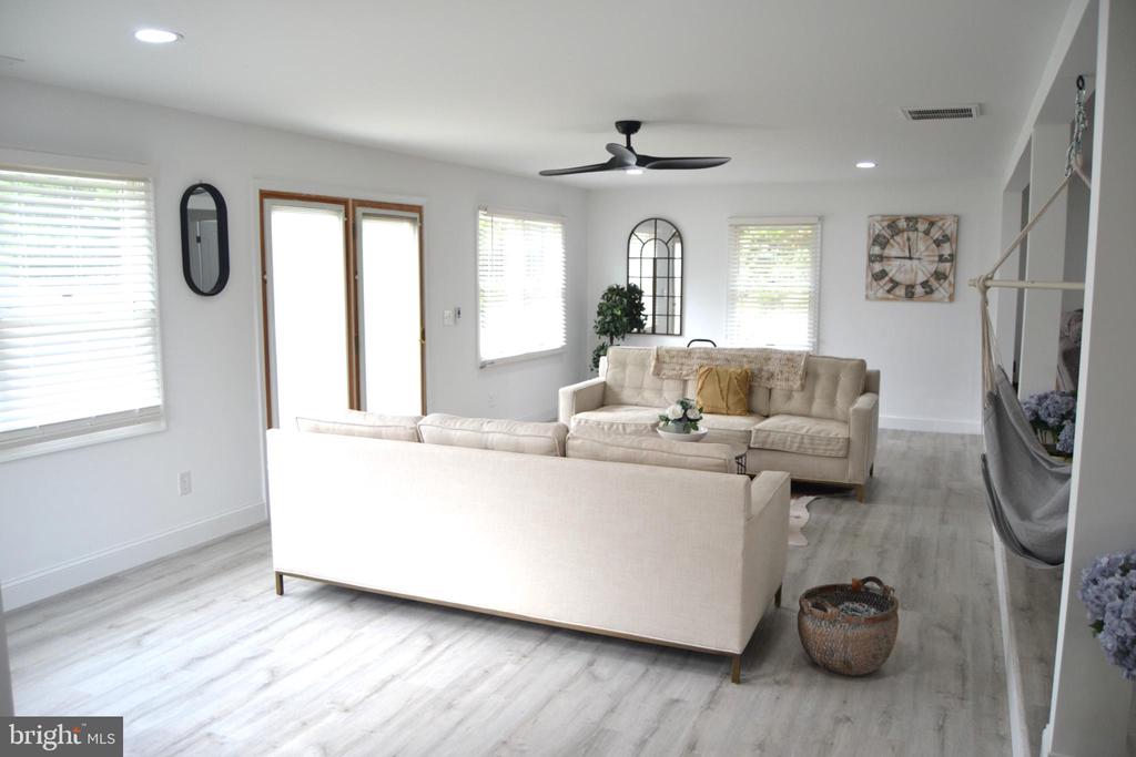 26356 PINE CONE DRIVE 37653