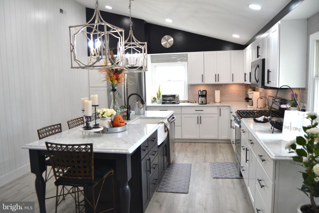 26356 PINE CONE DRIVE 37653