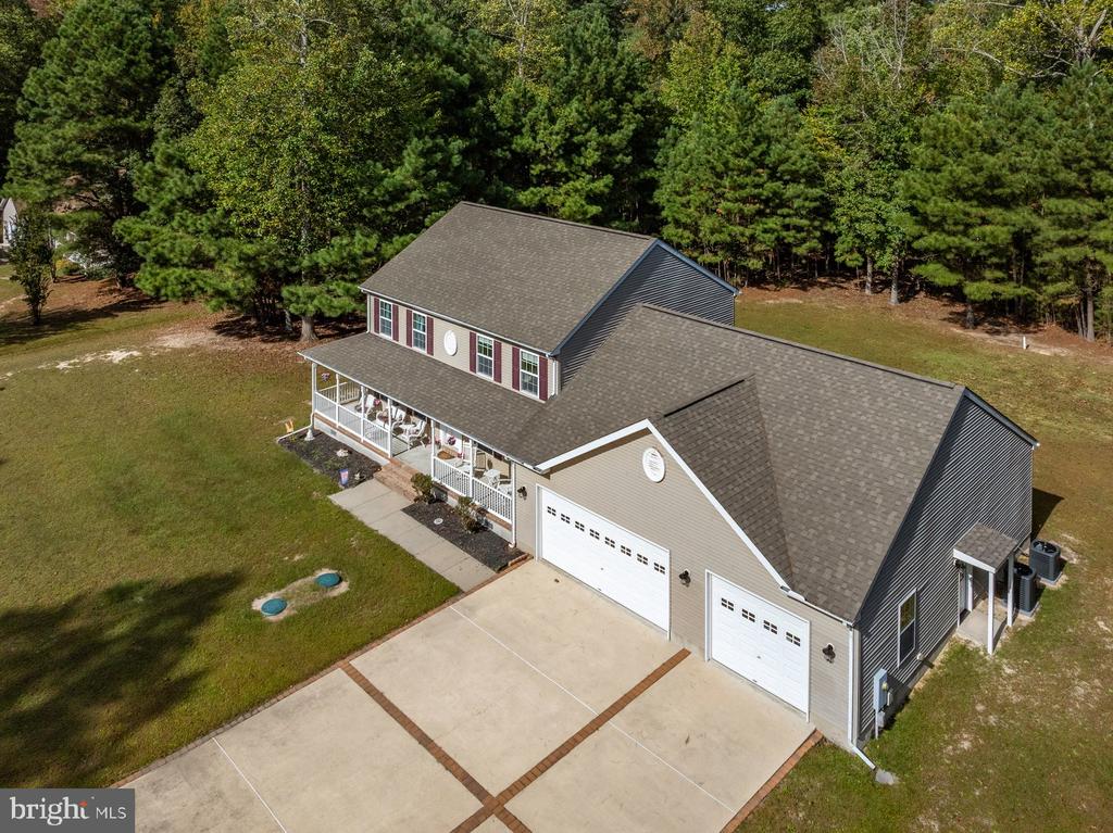 12 BAY OAK DRIVE