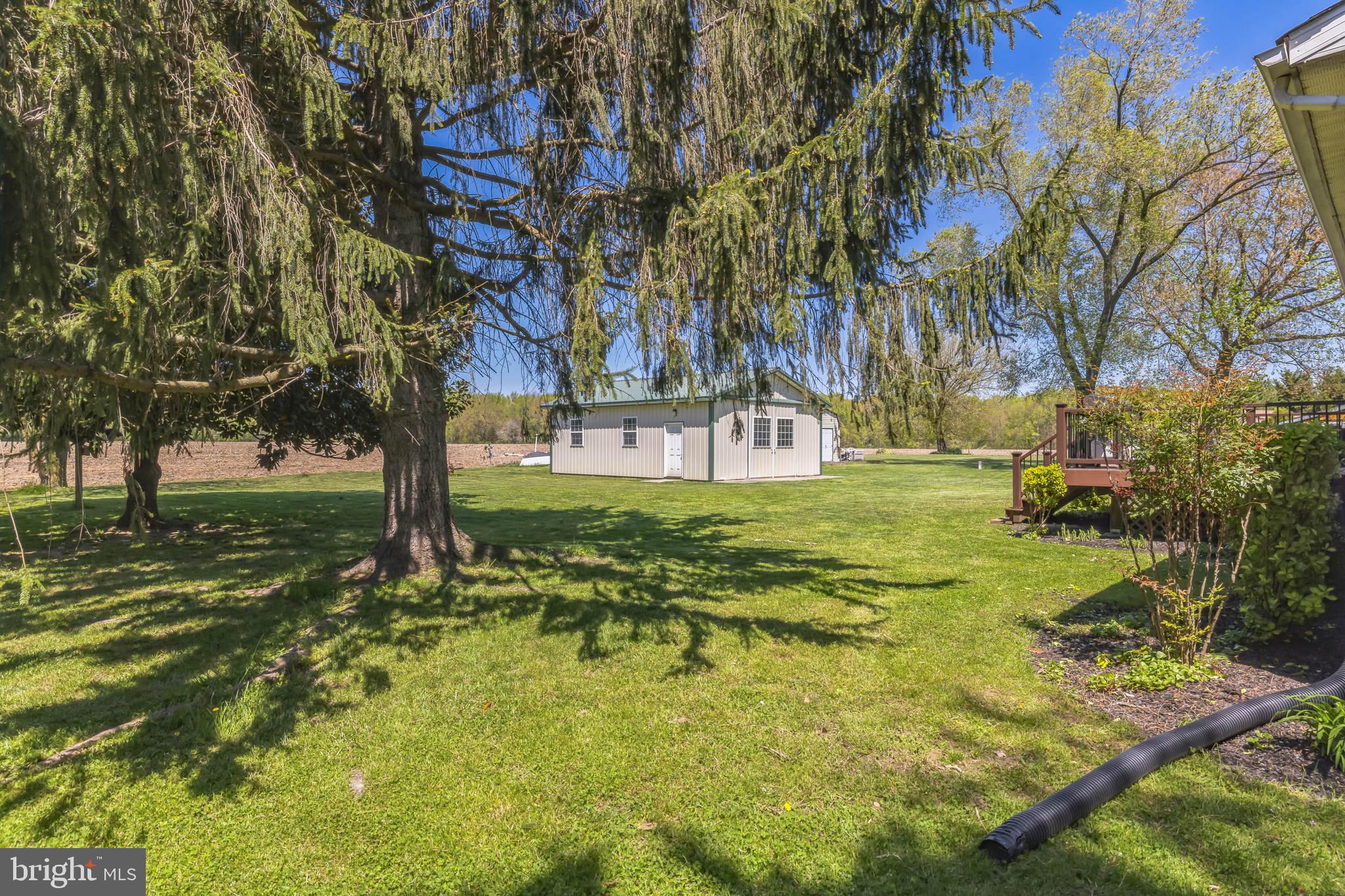 71 YELLOWFIELD BOULEVARD