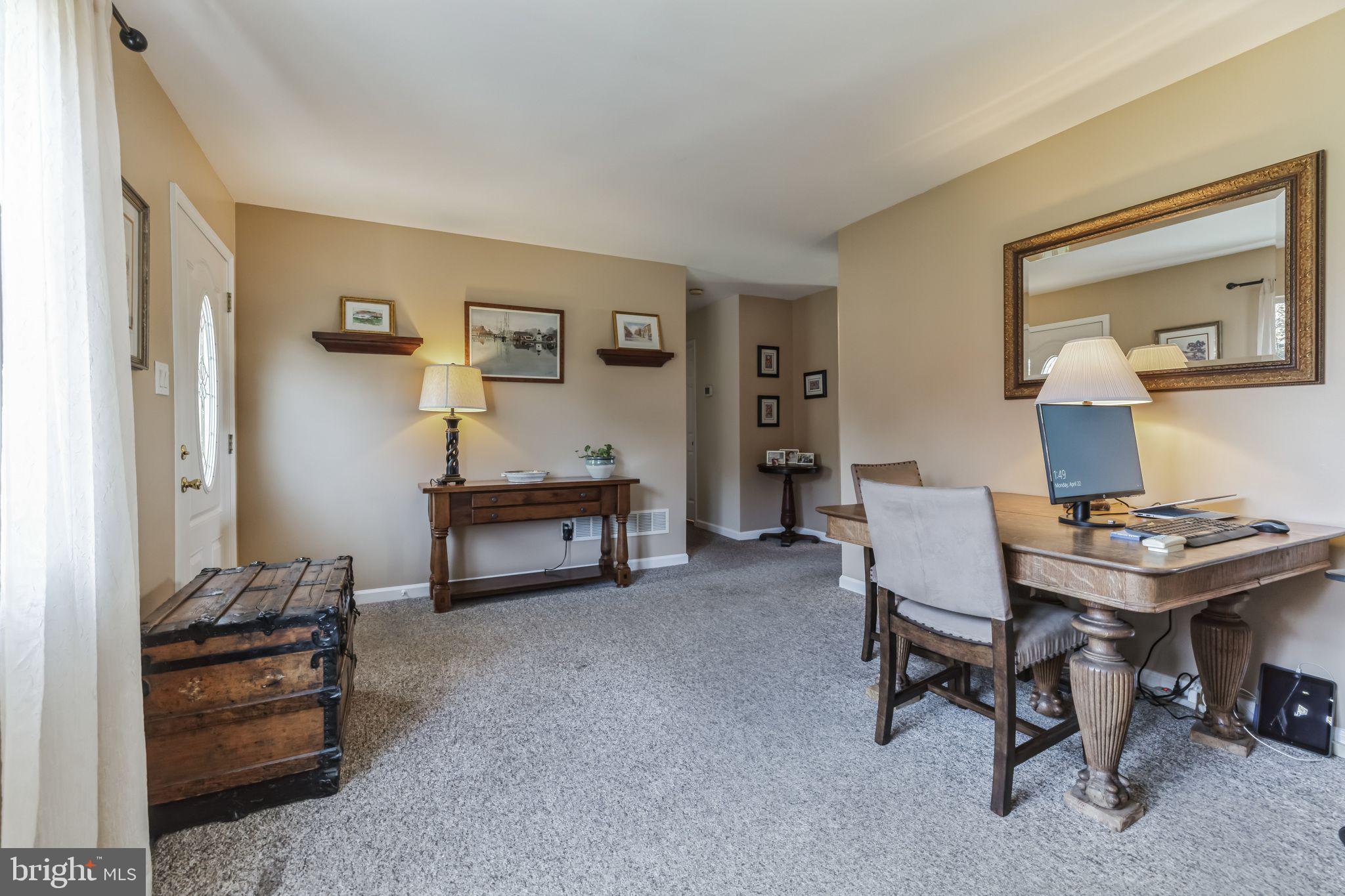 71 YELLOWFIELD BOULEVARD