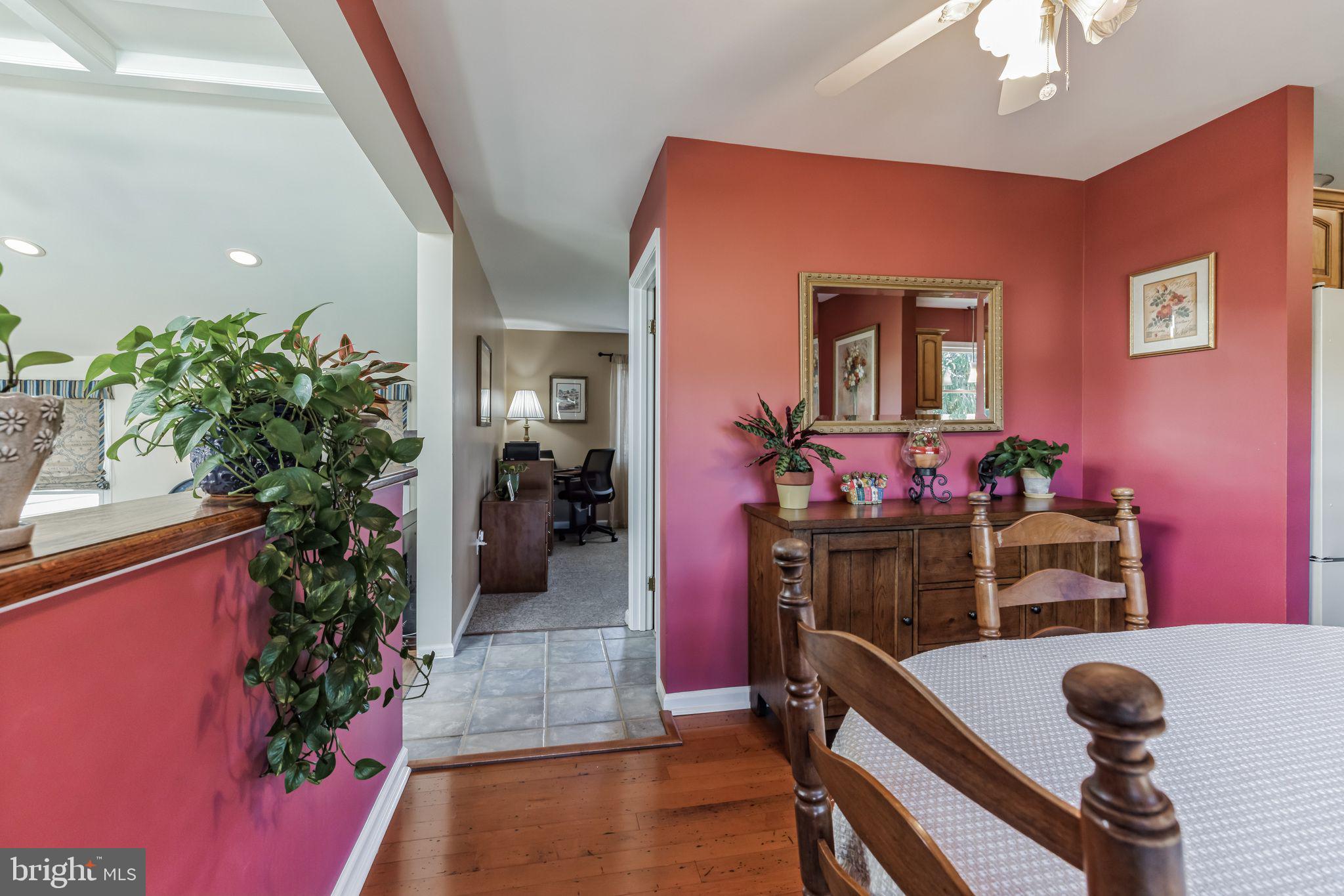 71 YELLOWFIELD BOULEVARD