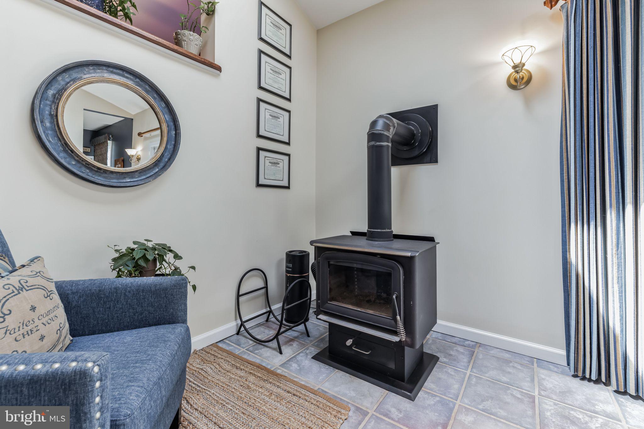 71 YELLOWFIELD BOULEVARD