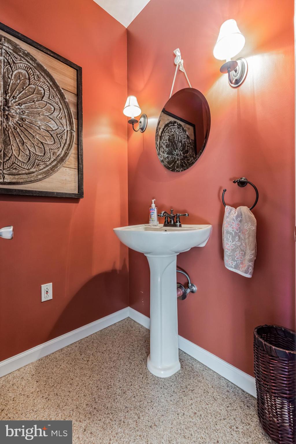 71 YELLOWFIELD BOULEVARD