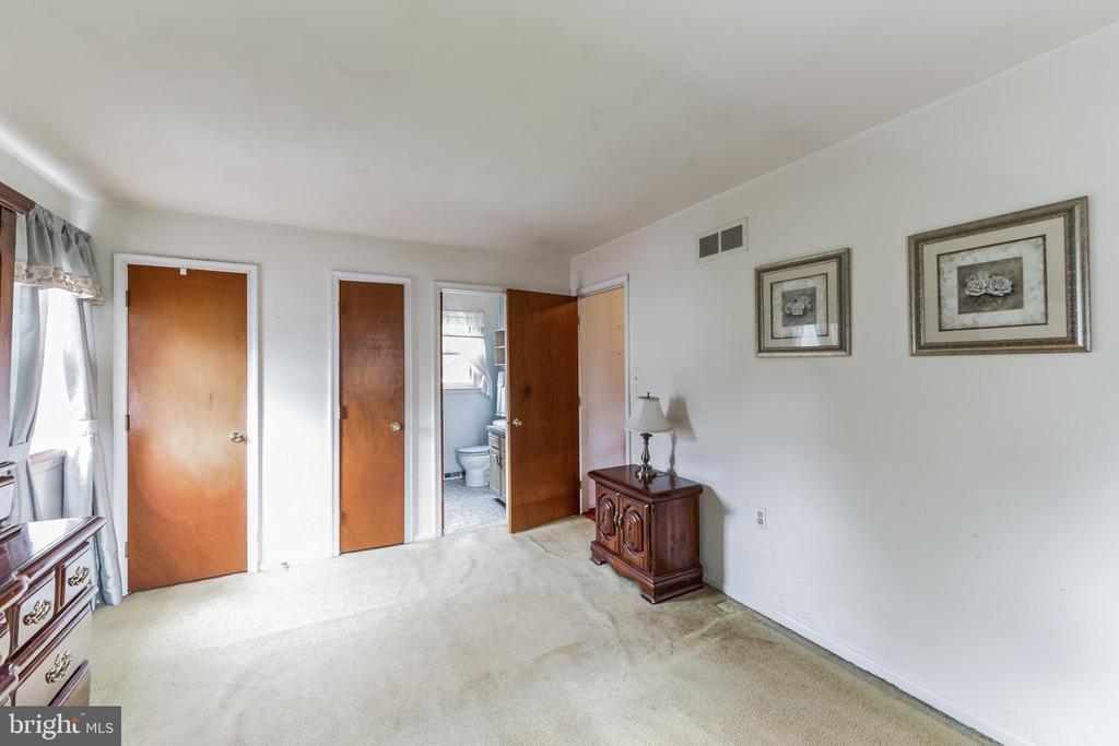 55 SILCHESTER COURT