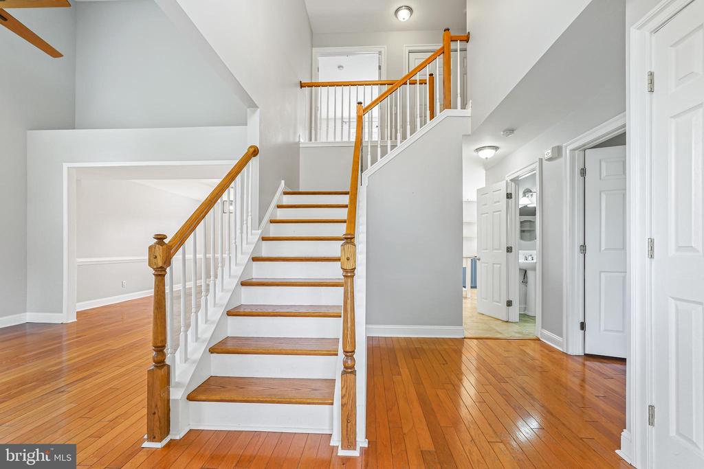 50 MEADOW VIEW COURT