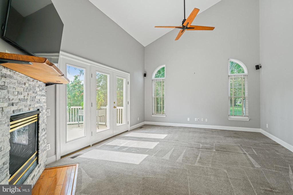 50 MEADOW VIEW COURT