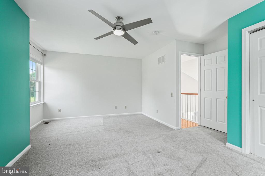 50 MEADOW VIEW COURT