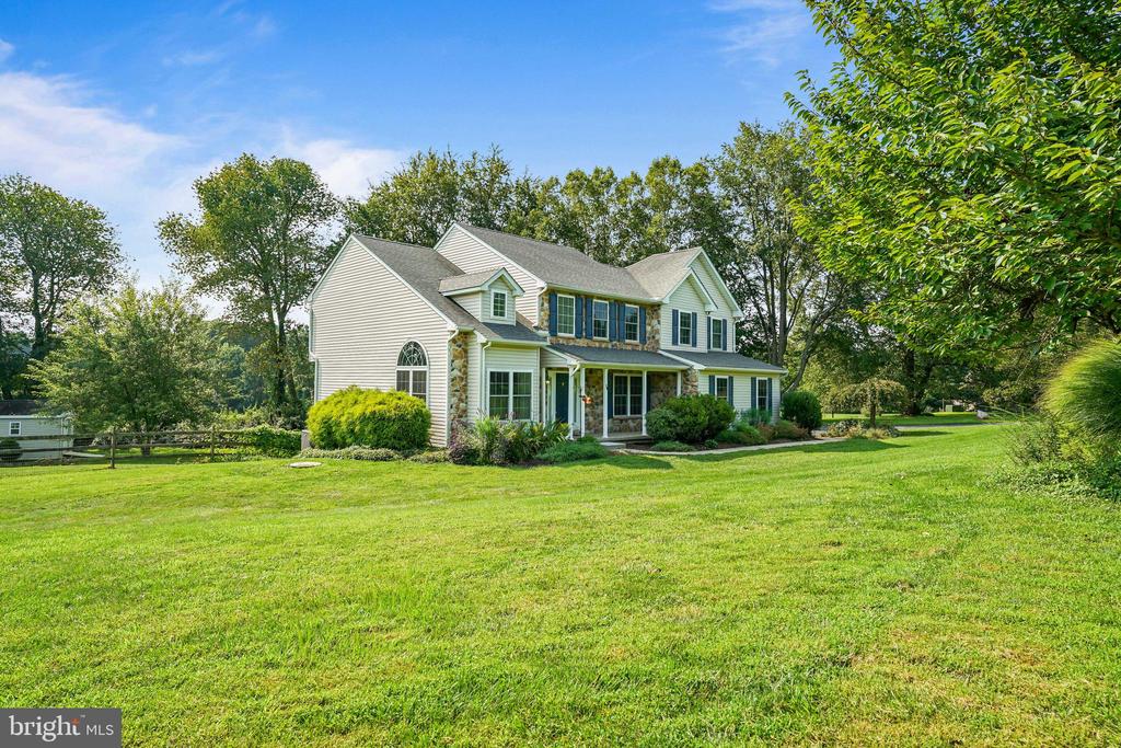 50 MEADOW VIEW COURT