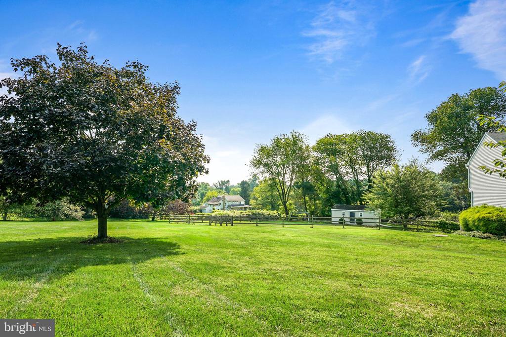 50 MEADOW VIEW COURT