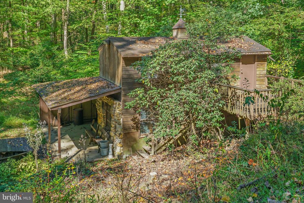 175 CREEK DRIVE