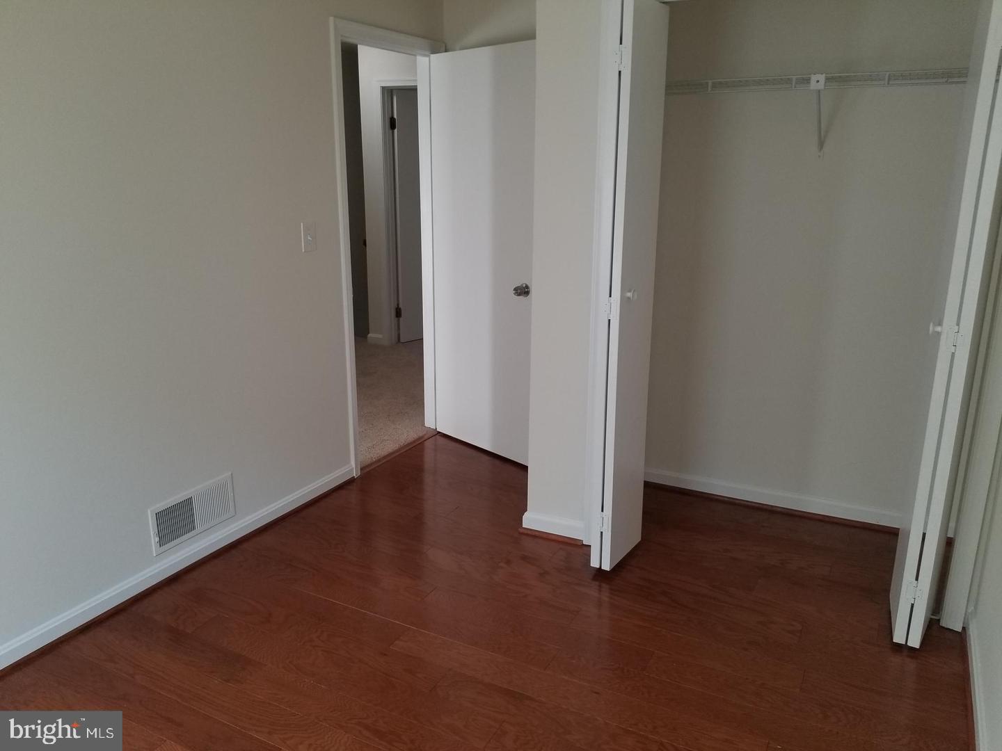 155 E VILLAGE ROAD