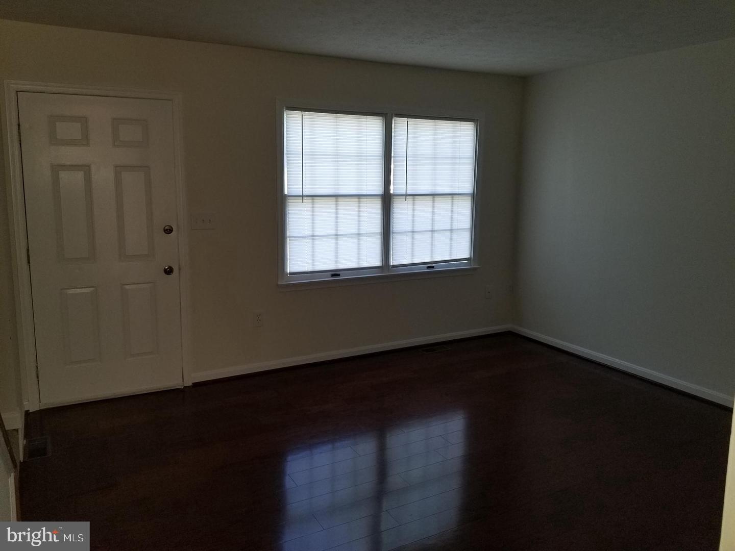 155 E VILLAGE ROAD