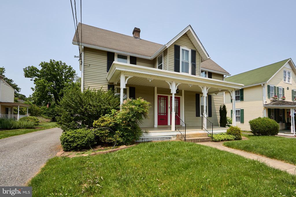 263 E MAIN STREET