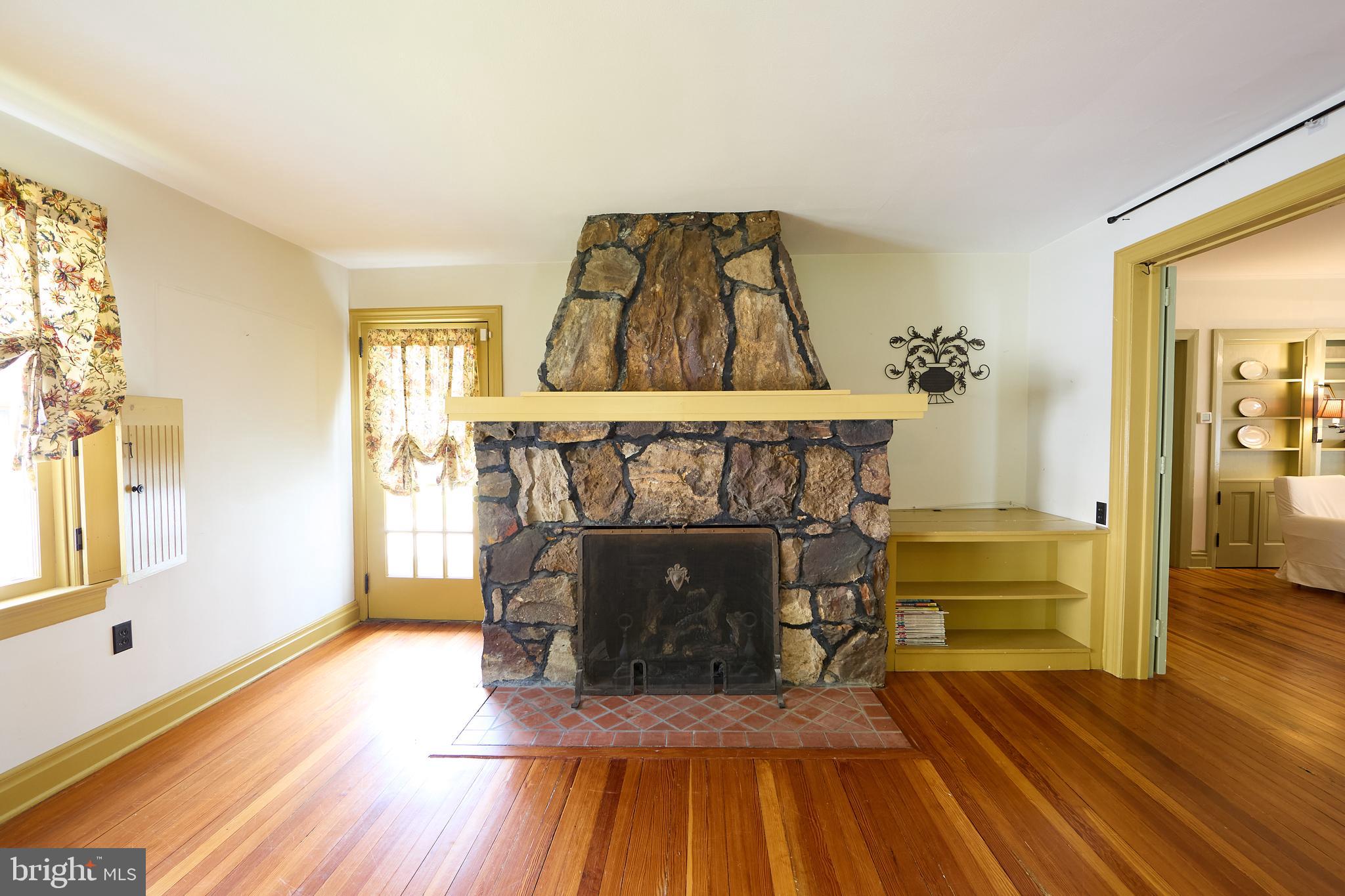 263 E MAIN STREET
