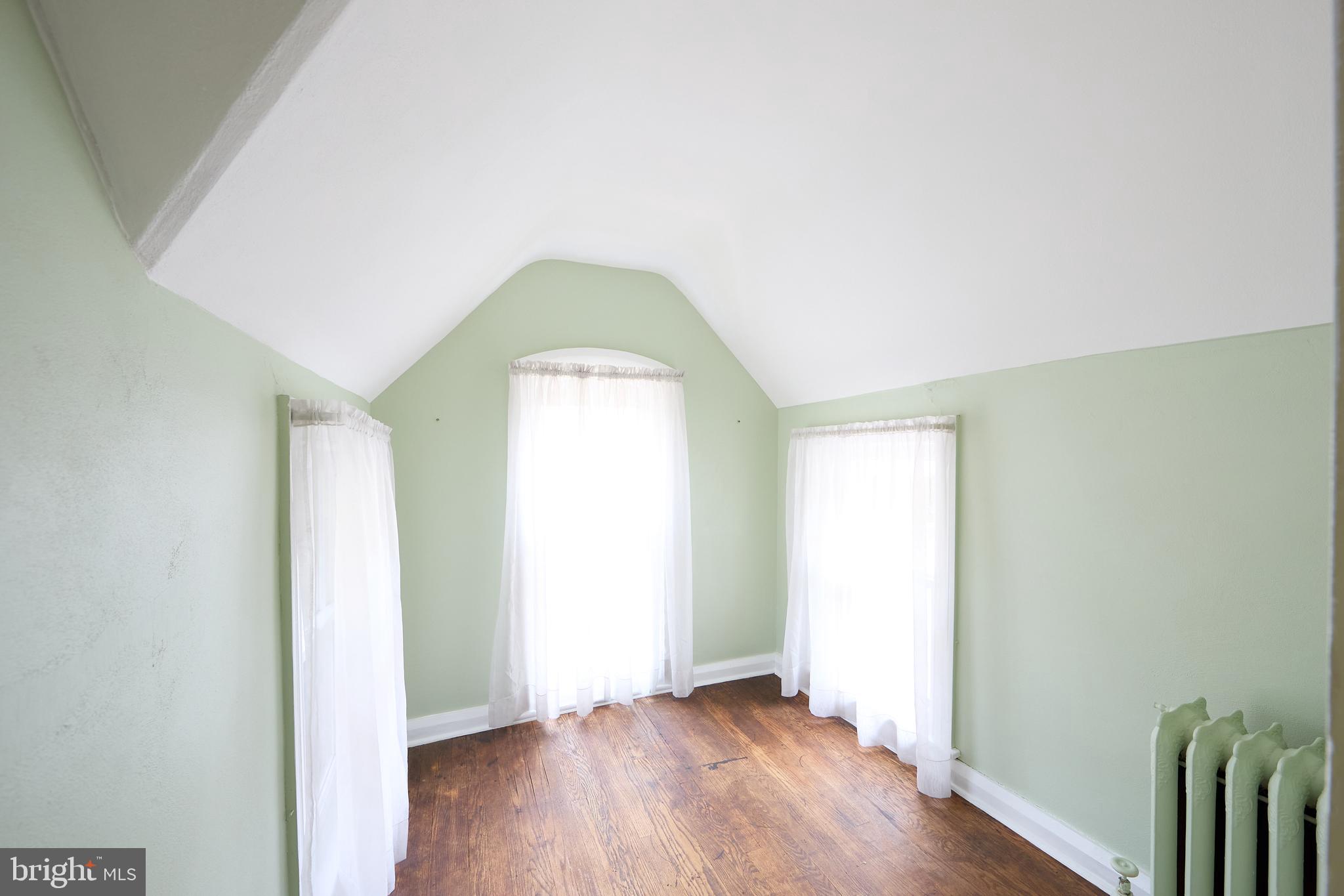 263 E MAIN STREET