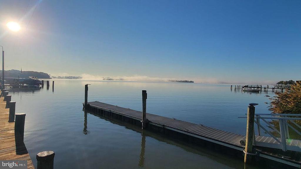 209 CASPARUS WAY