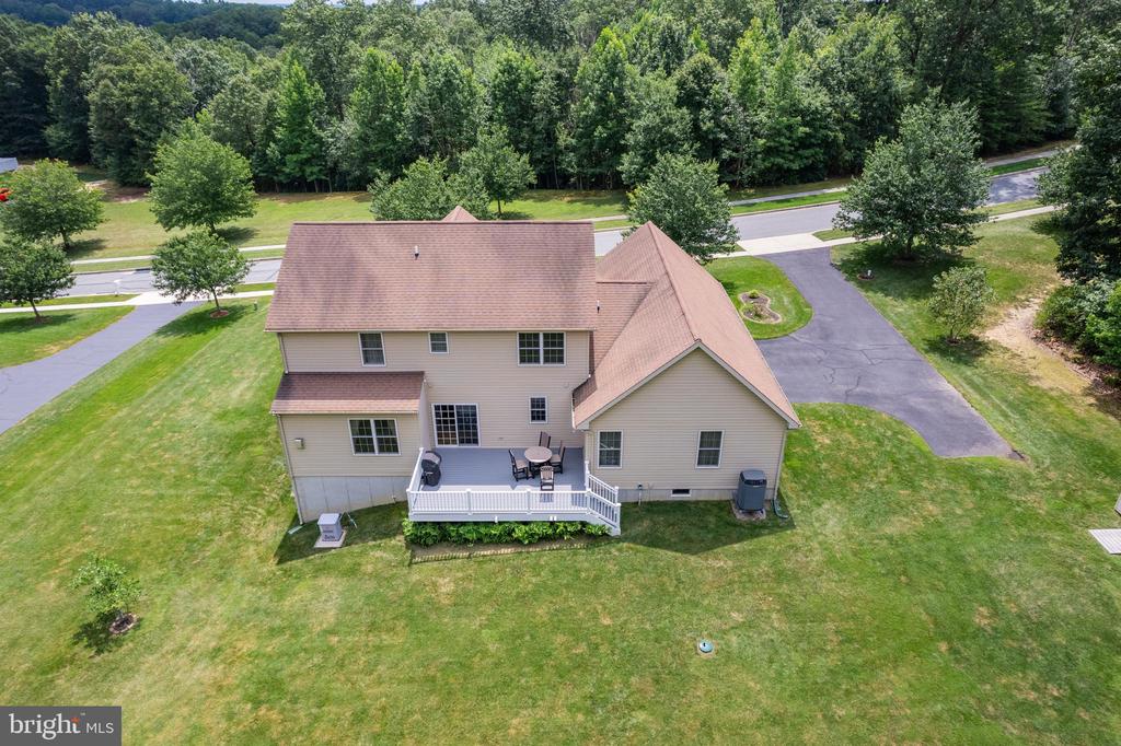 11 AUTUMN WOODS DRIVE