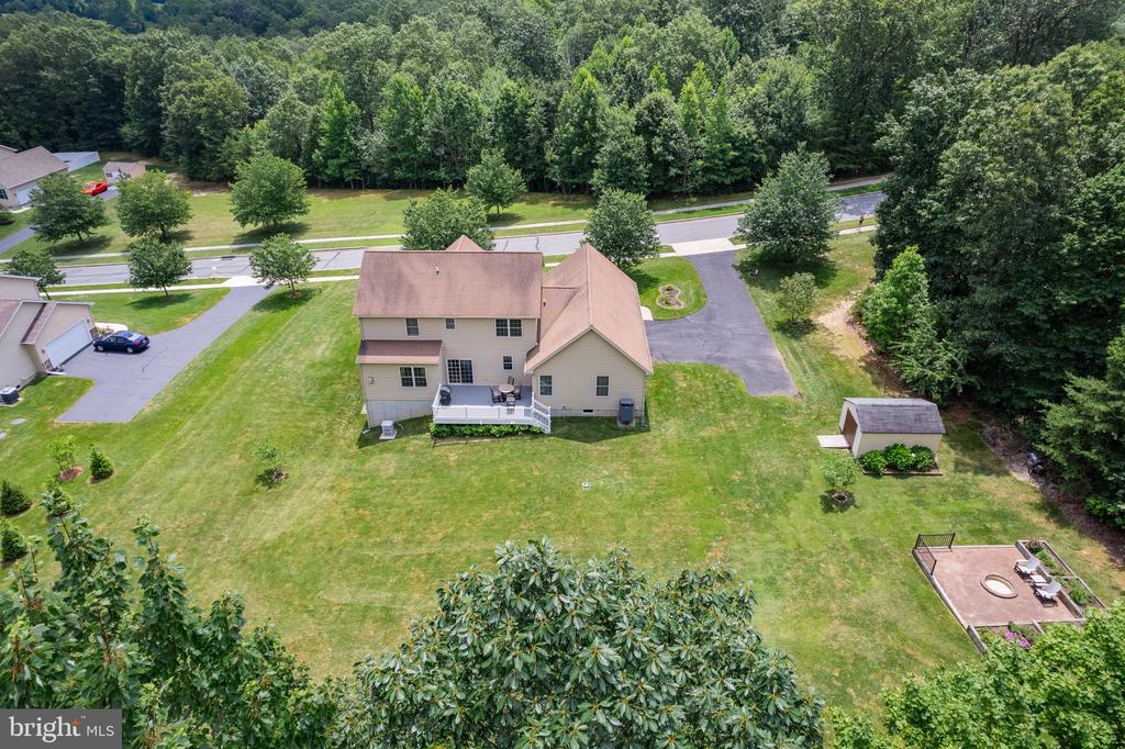 11 AUTUMN WOODS DRIVE